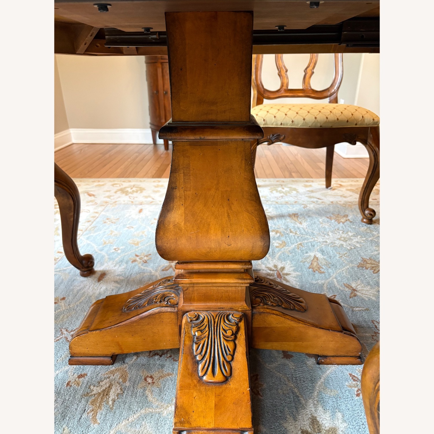 Ethan Allen Dining Table - image-4