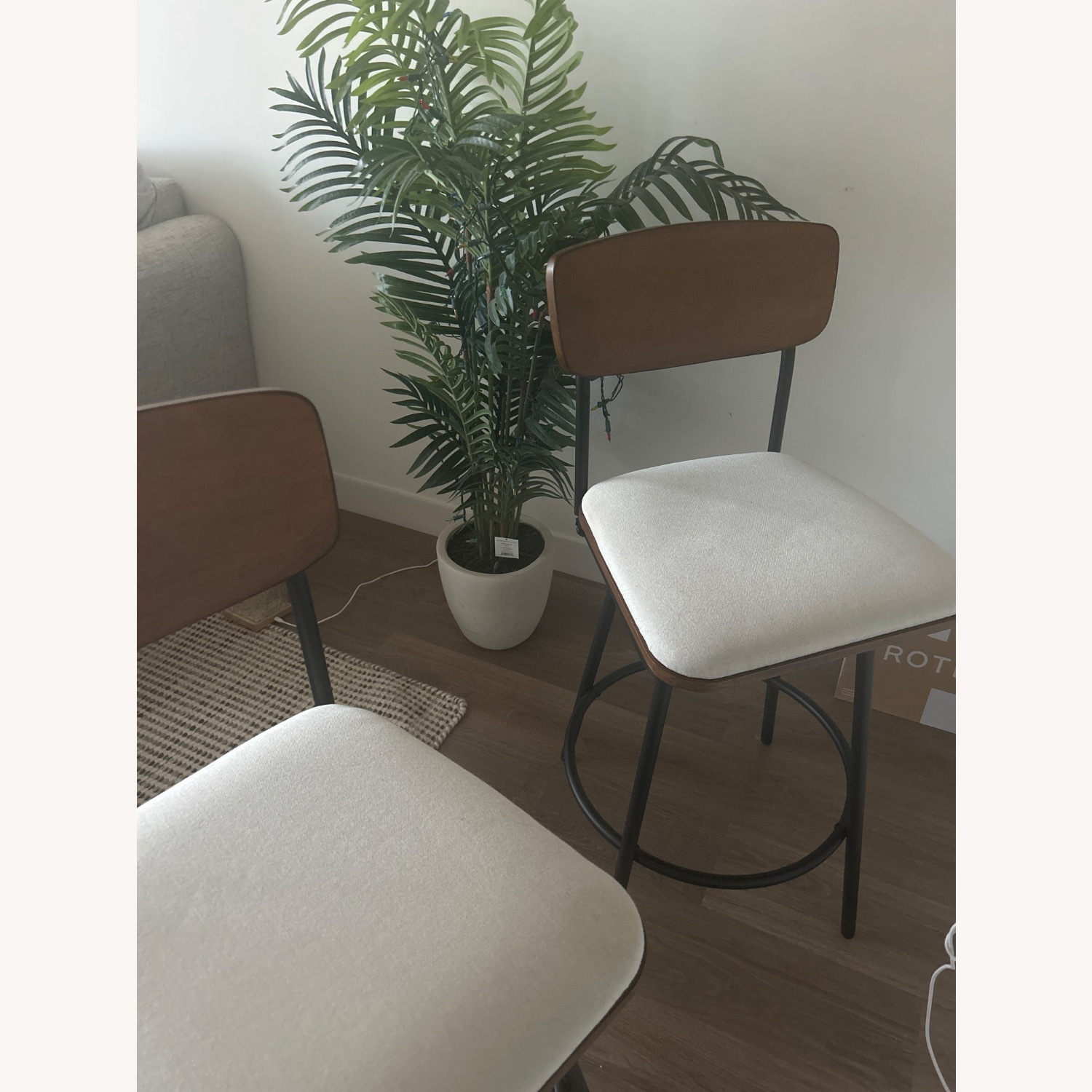 Avriel White Stool - image-2