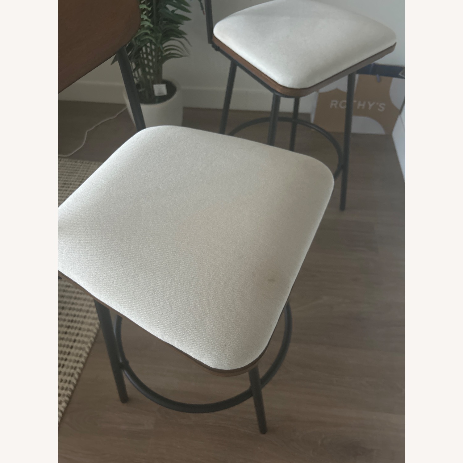 Avriel White Stool - image-3
