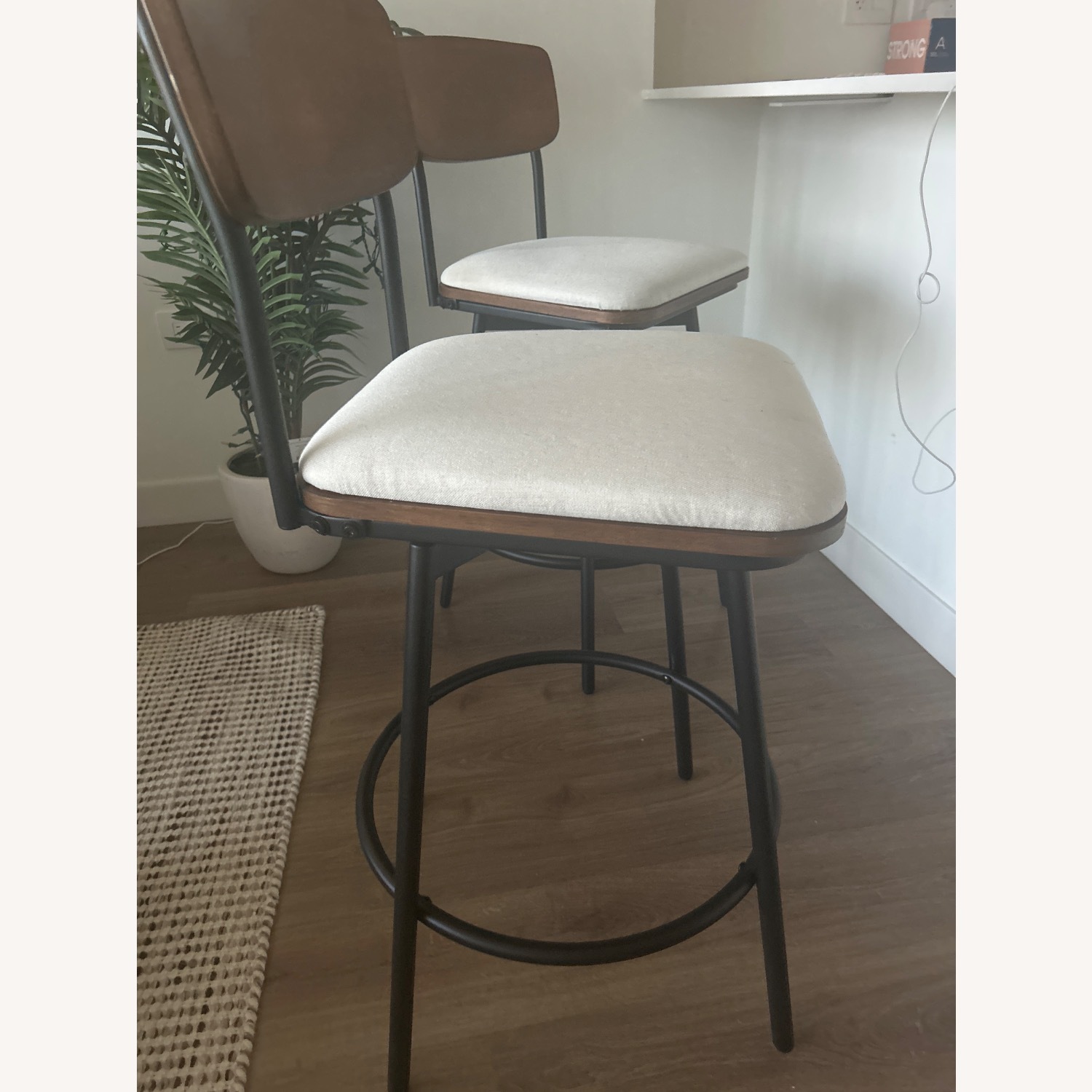 Avriel White Stool - image-1