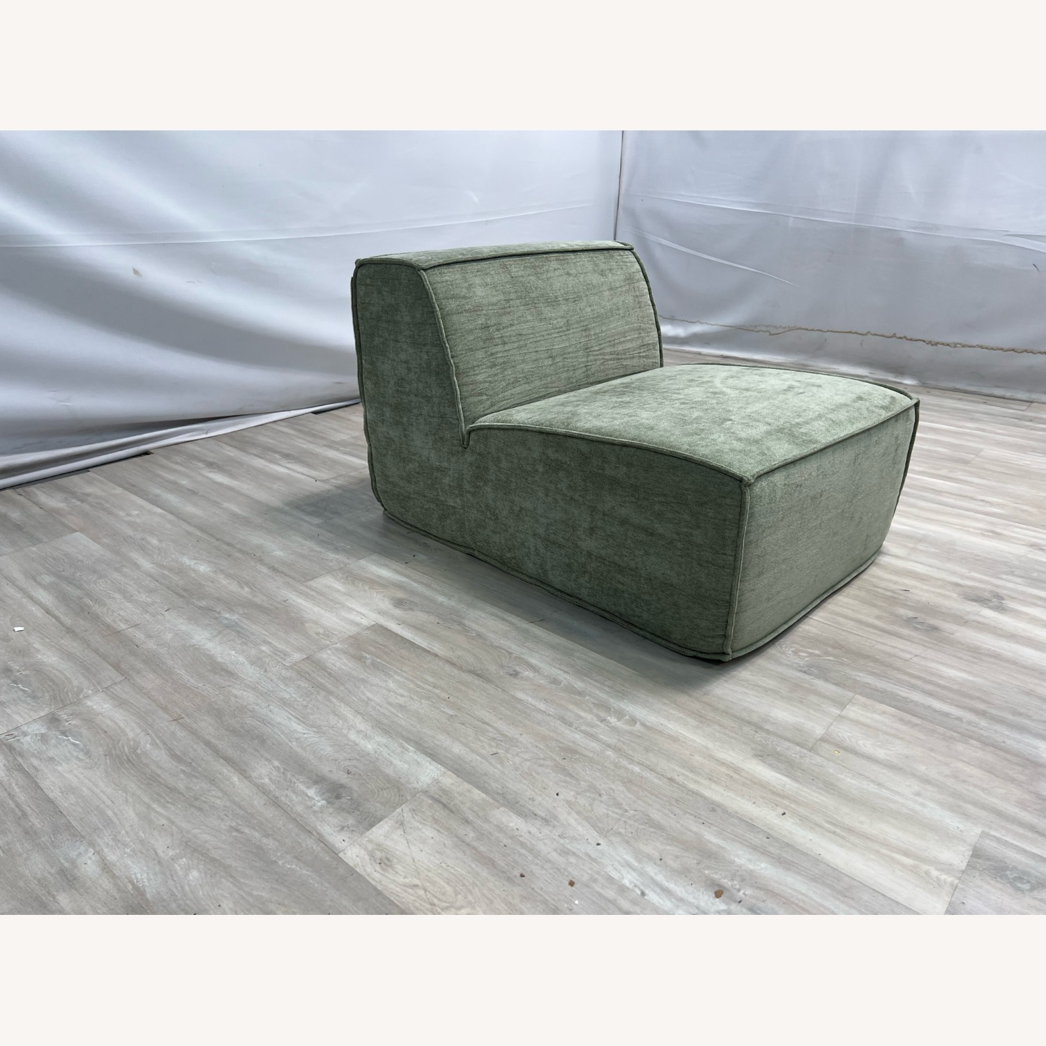 Rove Lab M1 Armless Sofa Seat - image-7