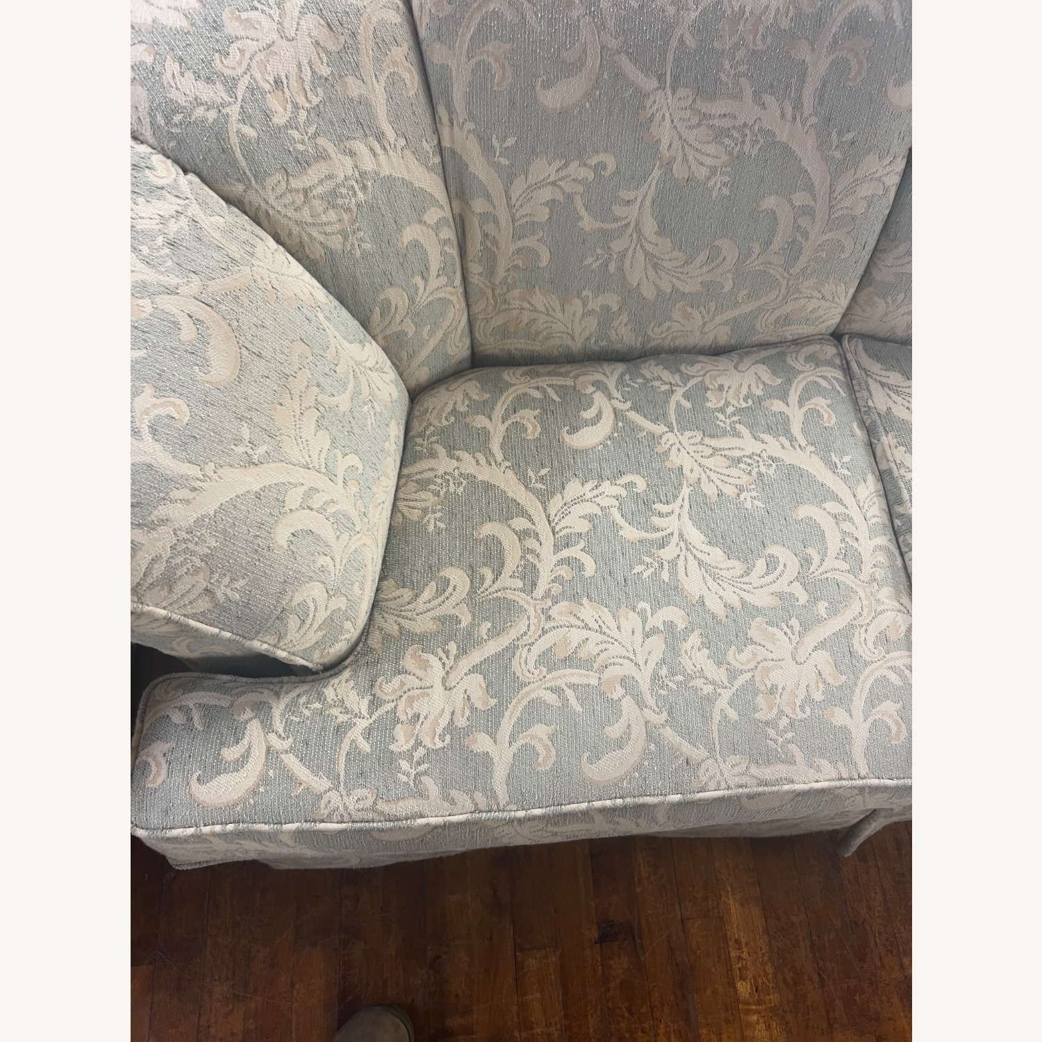 Vintage/Antique Paisley Green 3+ Seater Sofa - image-4