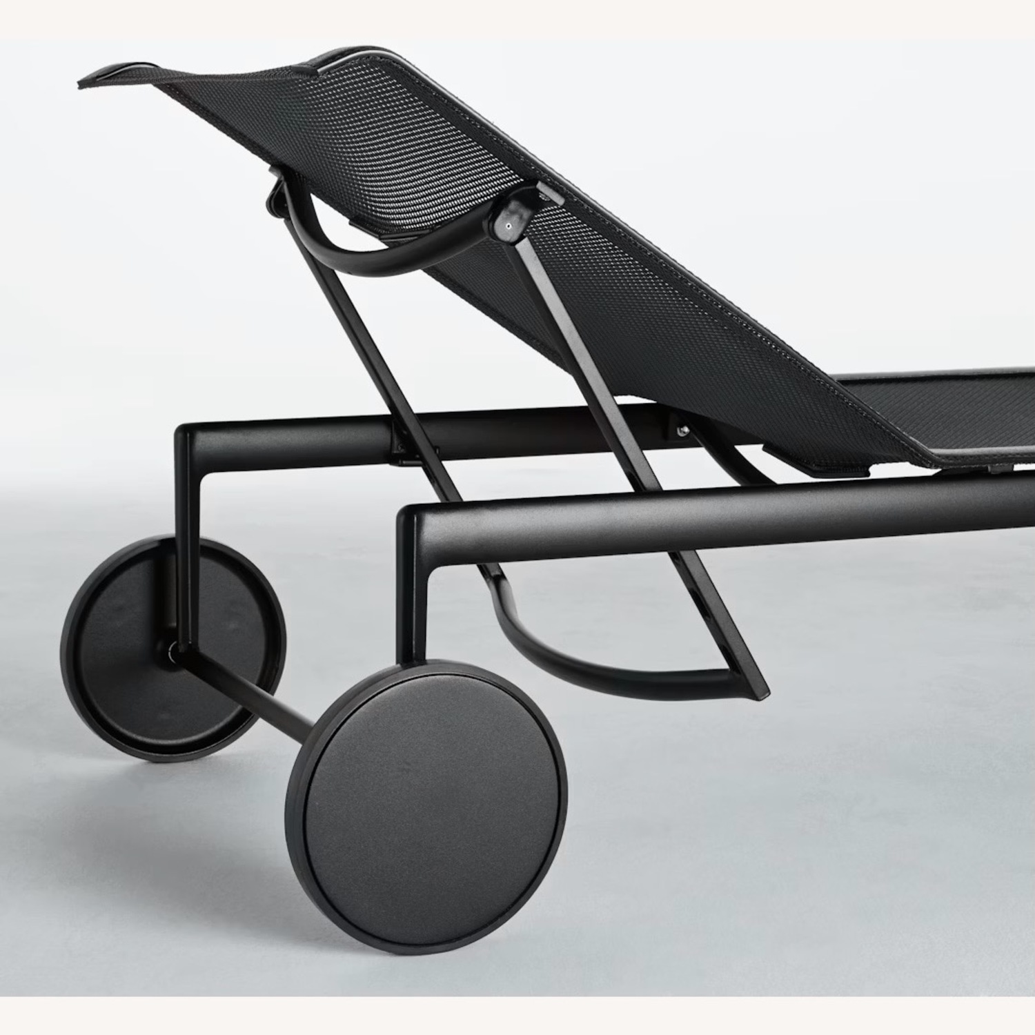 Knoll Richard Schultz 1966 Black Patio Furniture - image-2