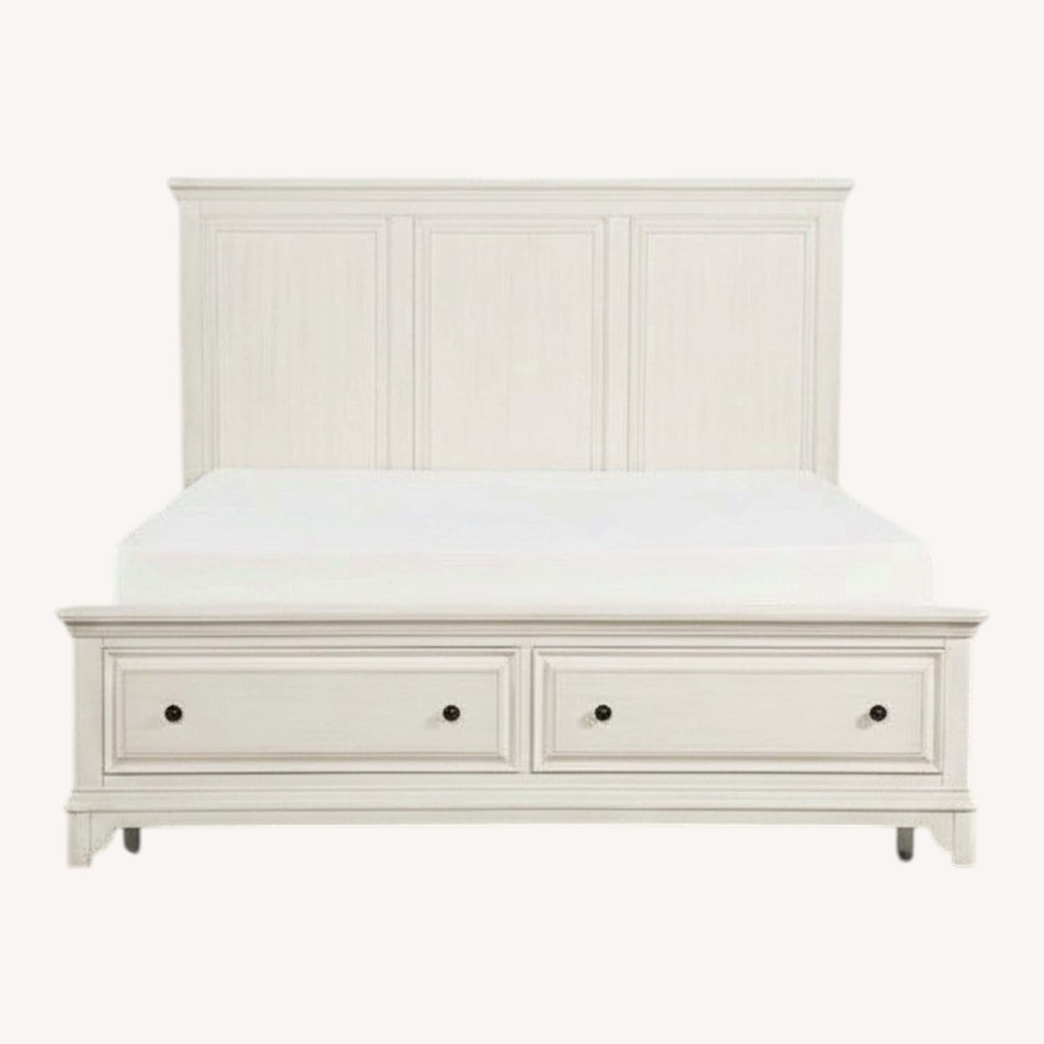 Living Spaces Kinkaid White Queen Bed - image-0