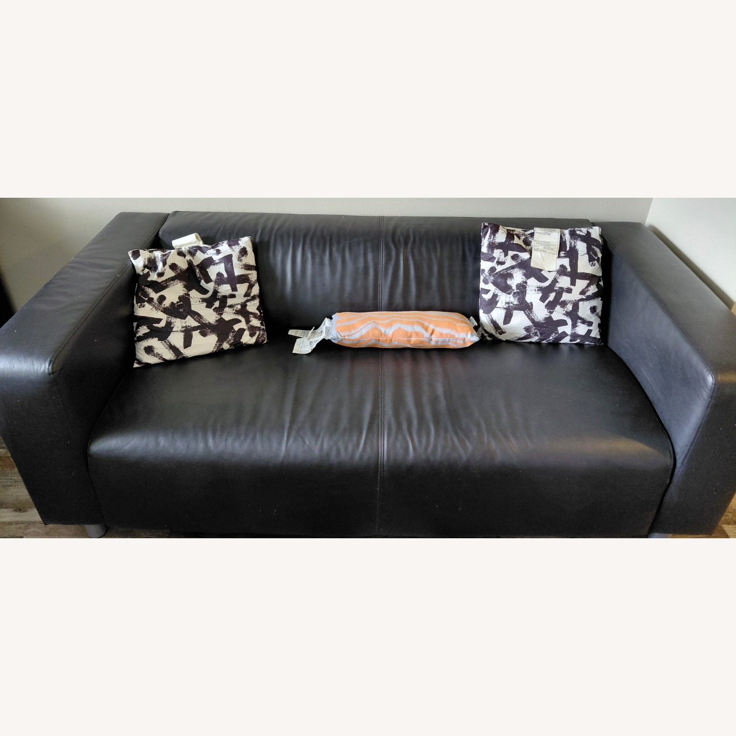 IKEA KLIPPAN Loveseat - image-4