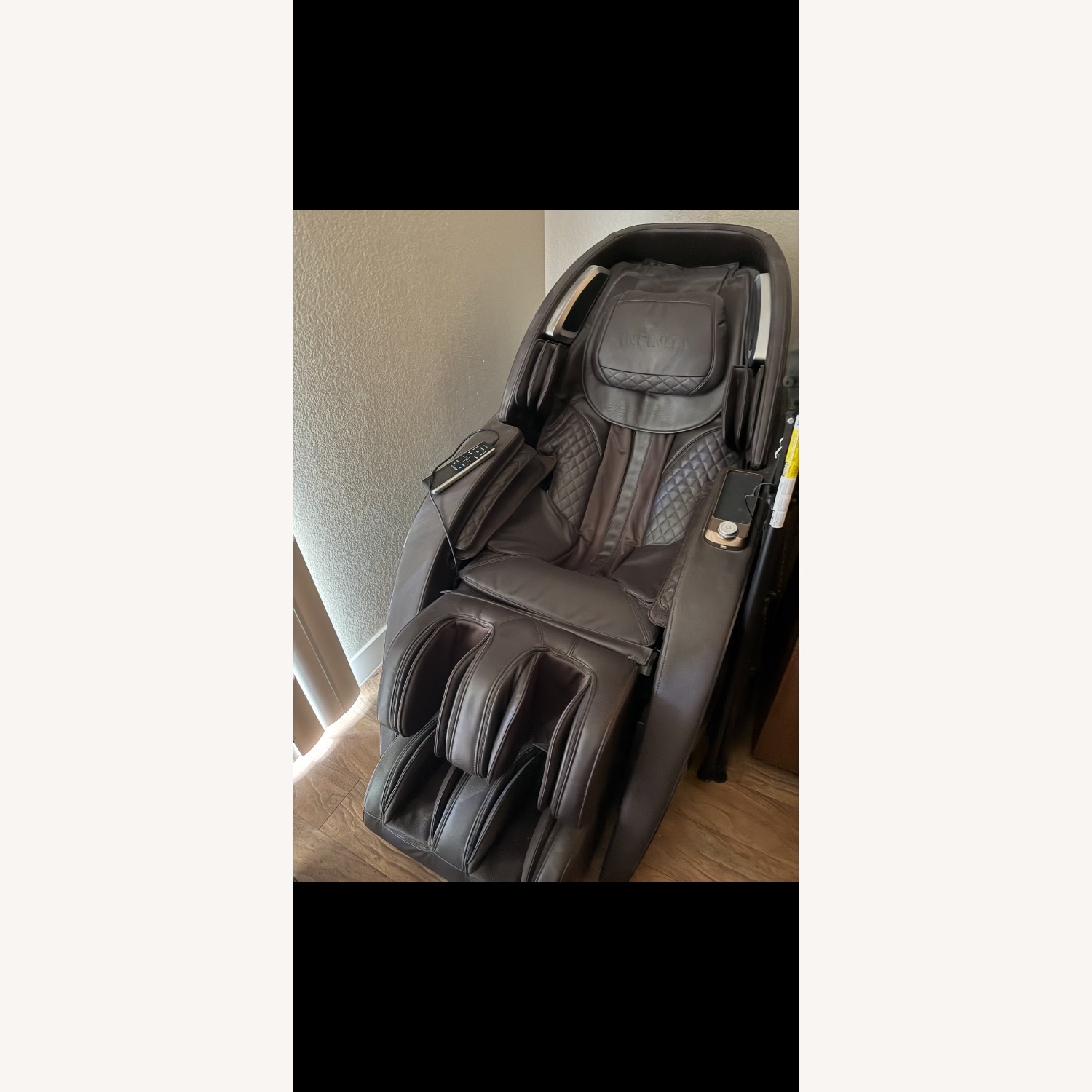 Luminary Syner-D Massage Chair - image-1