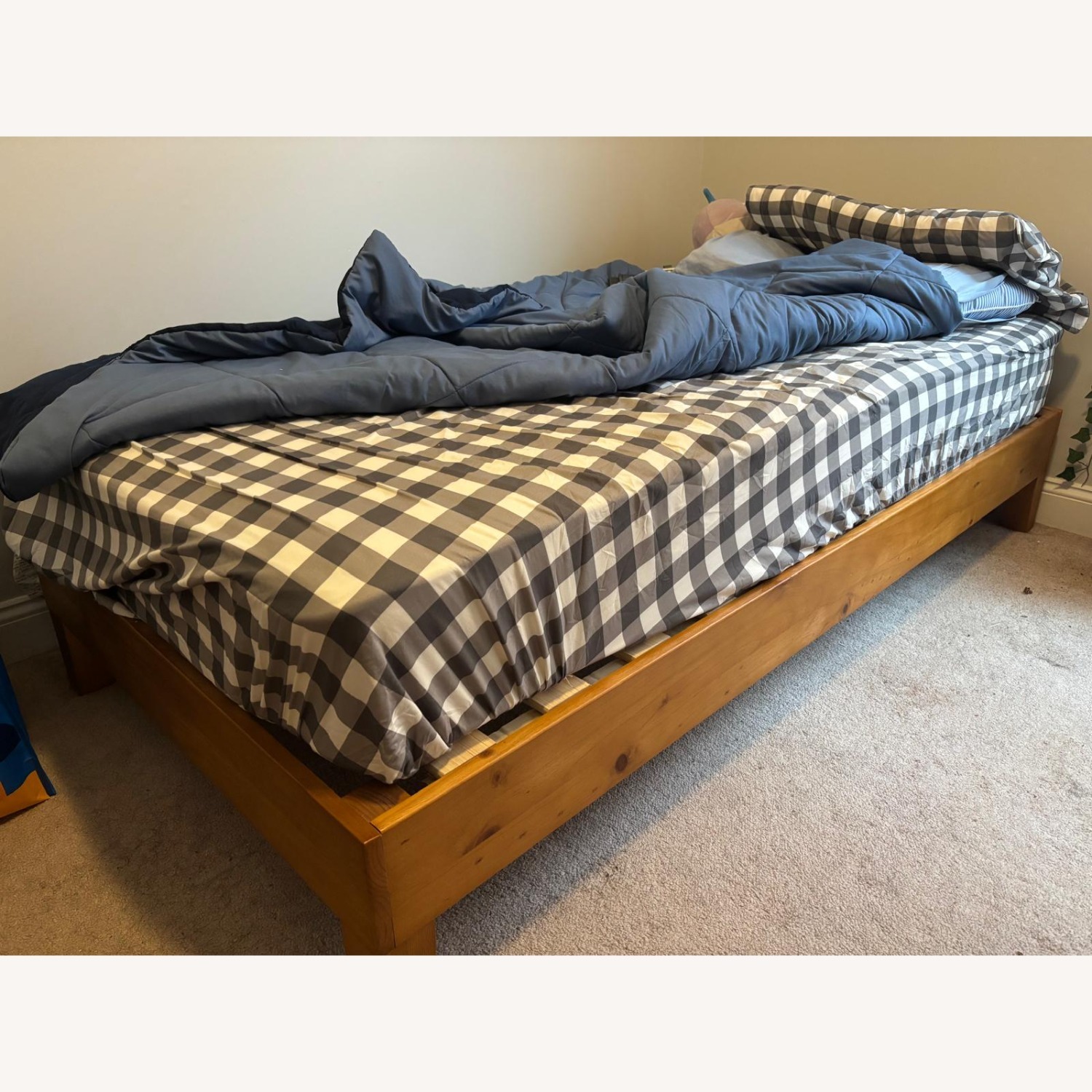 Aristia Solid Wood Low Profile Bed - image-3
