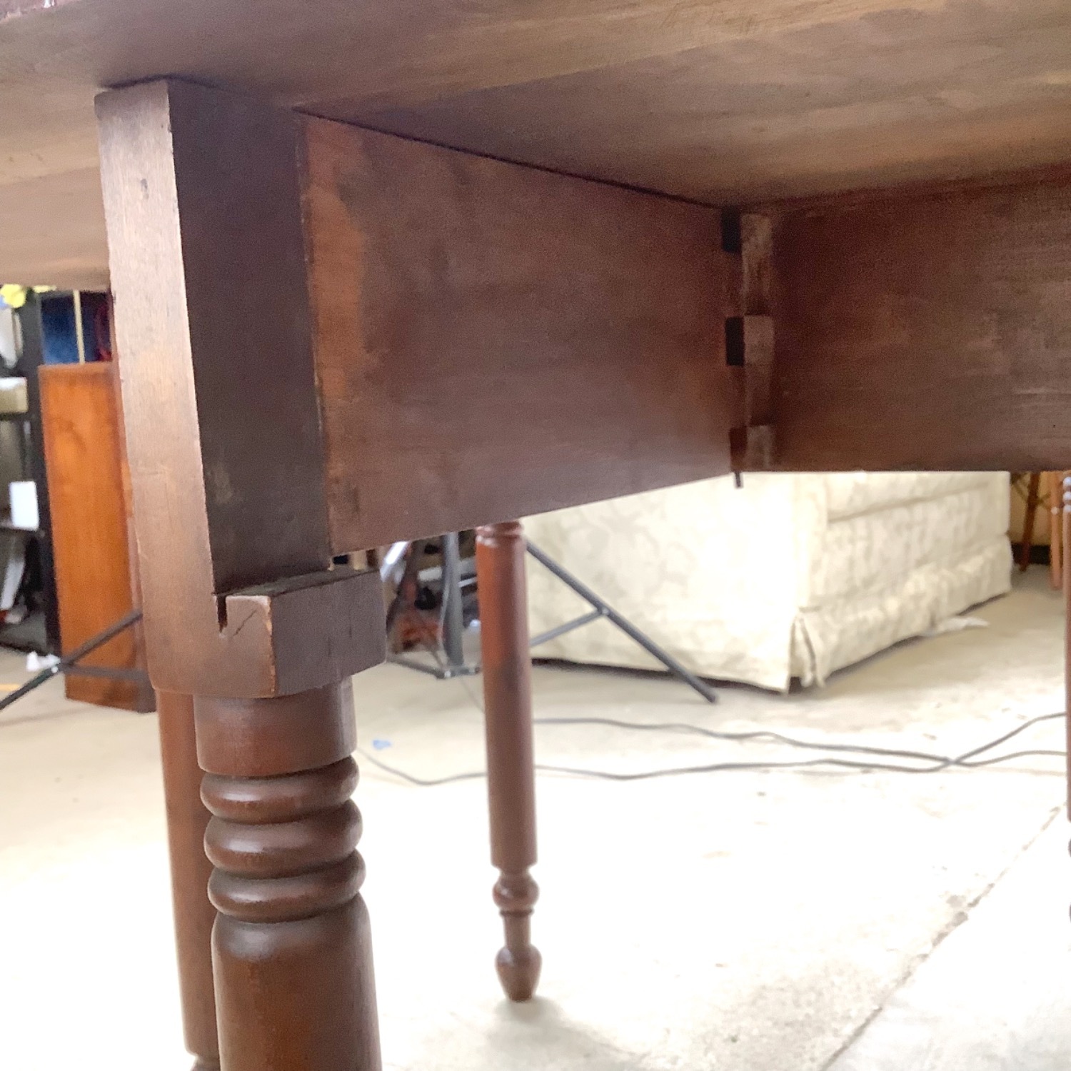 American Empire-Style Walnut Drop-Leaf Table - image-8