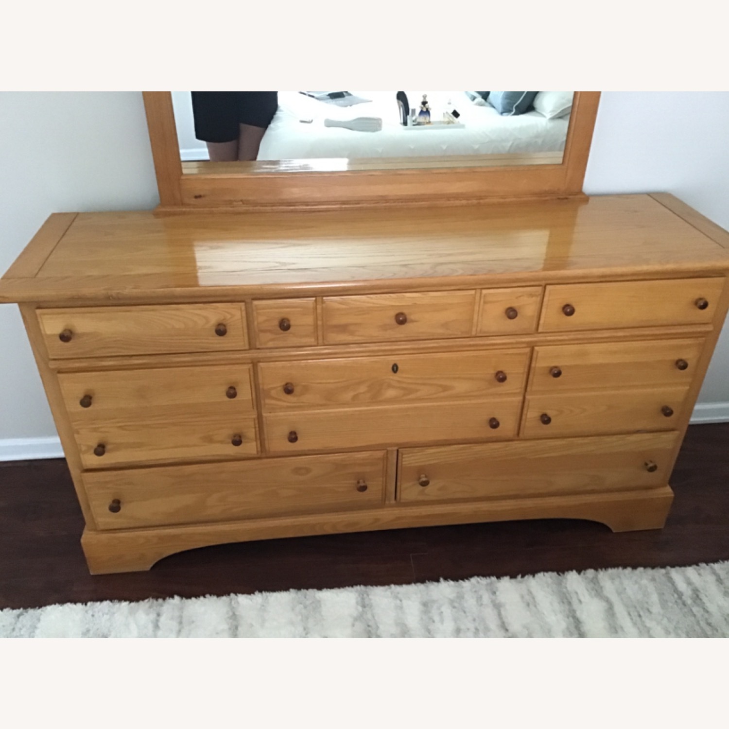 Vaughan Bassett Dresser - image-2