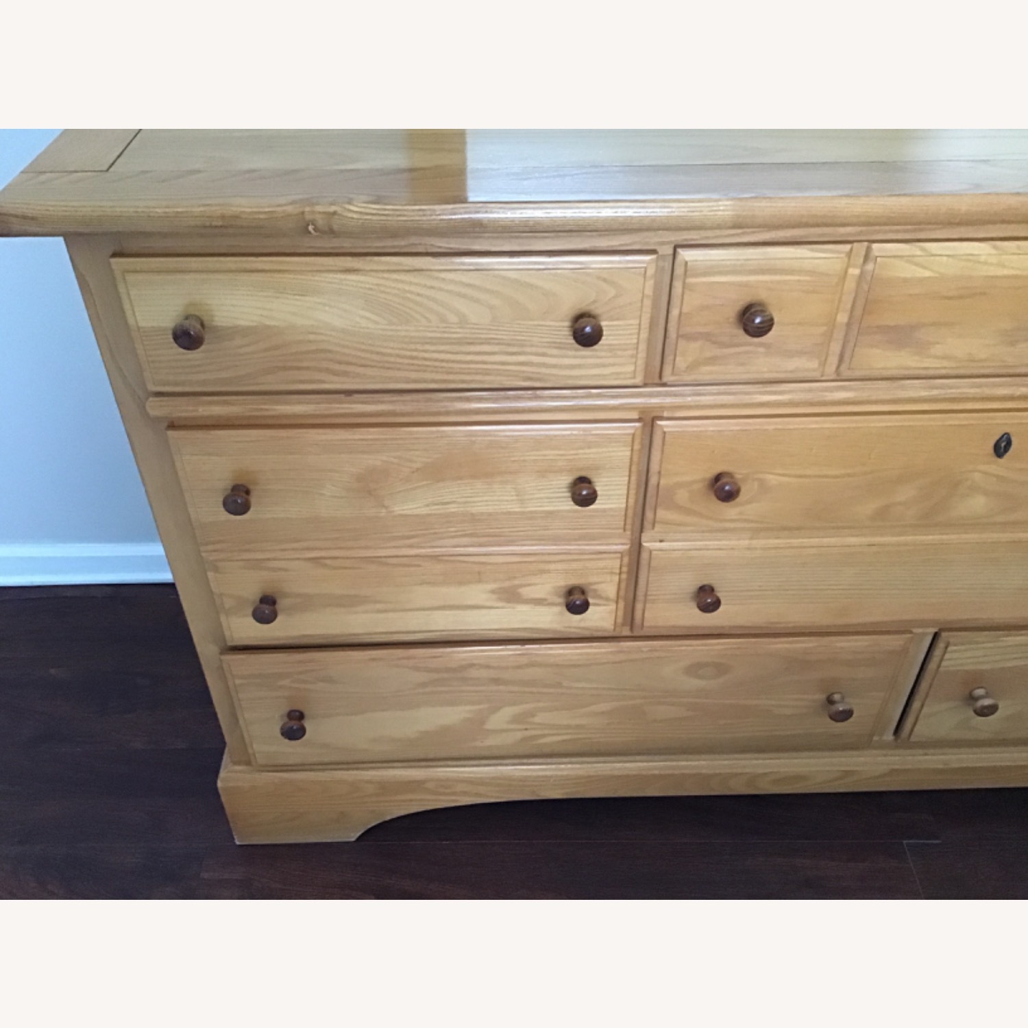 Vaughan Bassett Dresser - image-7