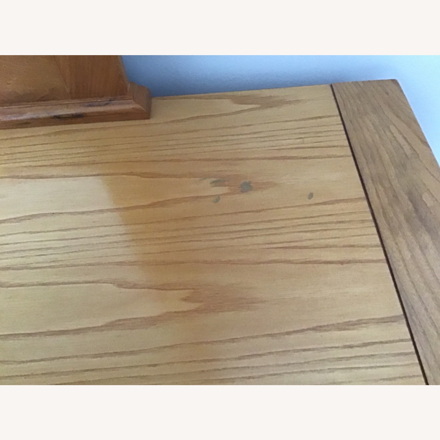 Vaughan Bassett Dresser - image-4
