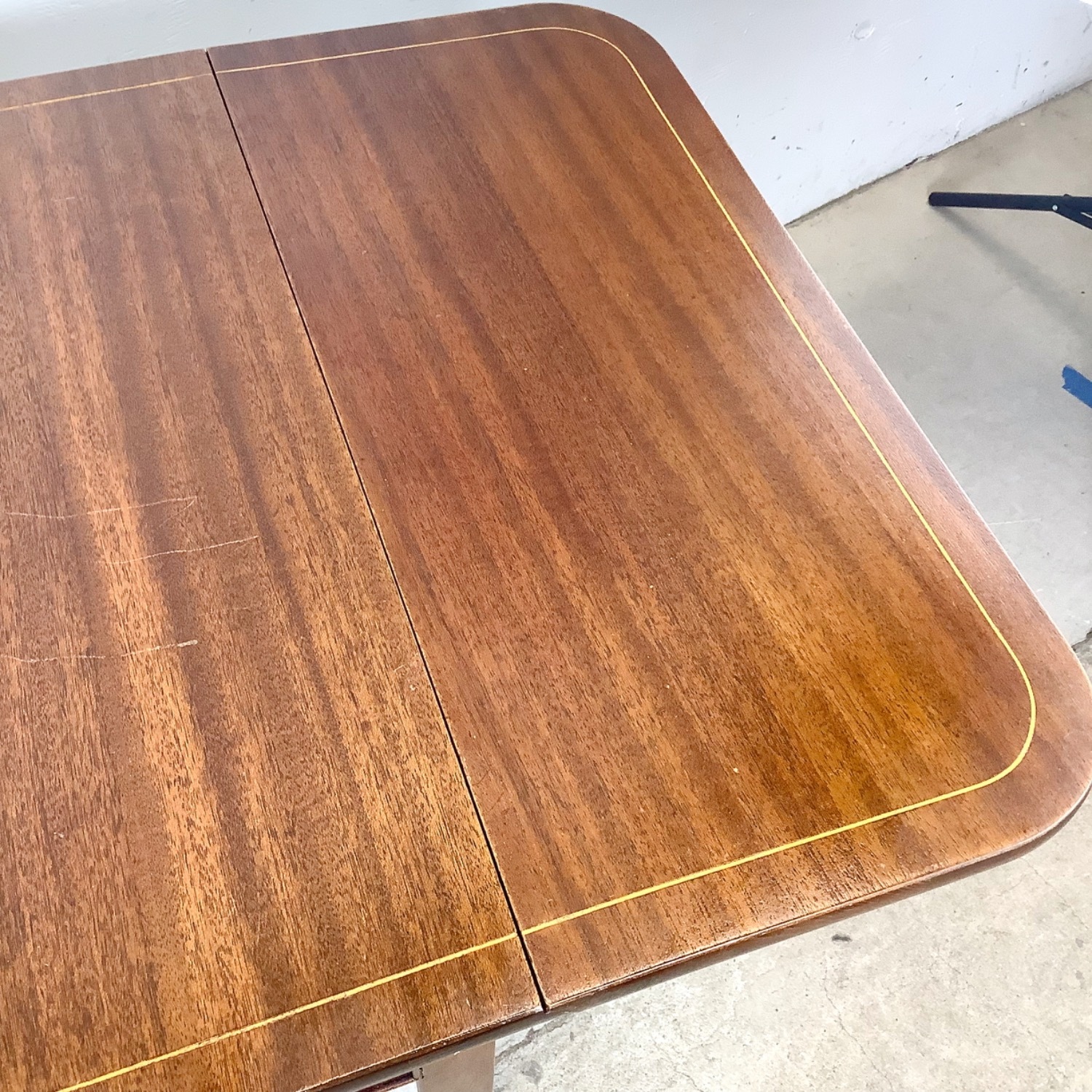 Pair of Traditional Drop-Leaf Side Tables - image-10
