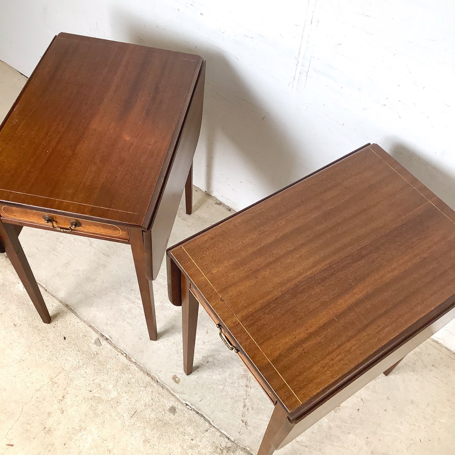 Pair of Traditional Drop-Leaf Side Tables - image-3