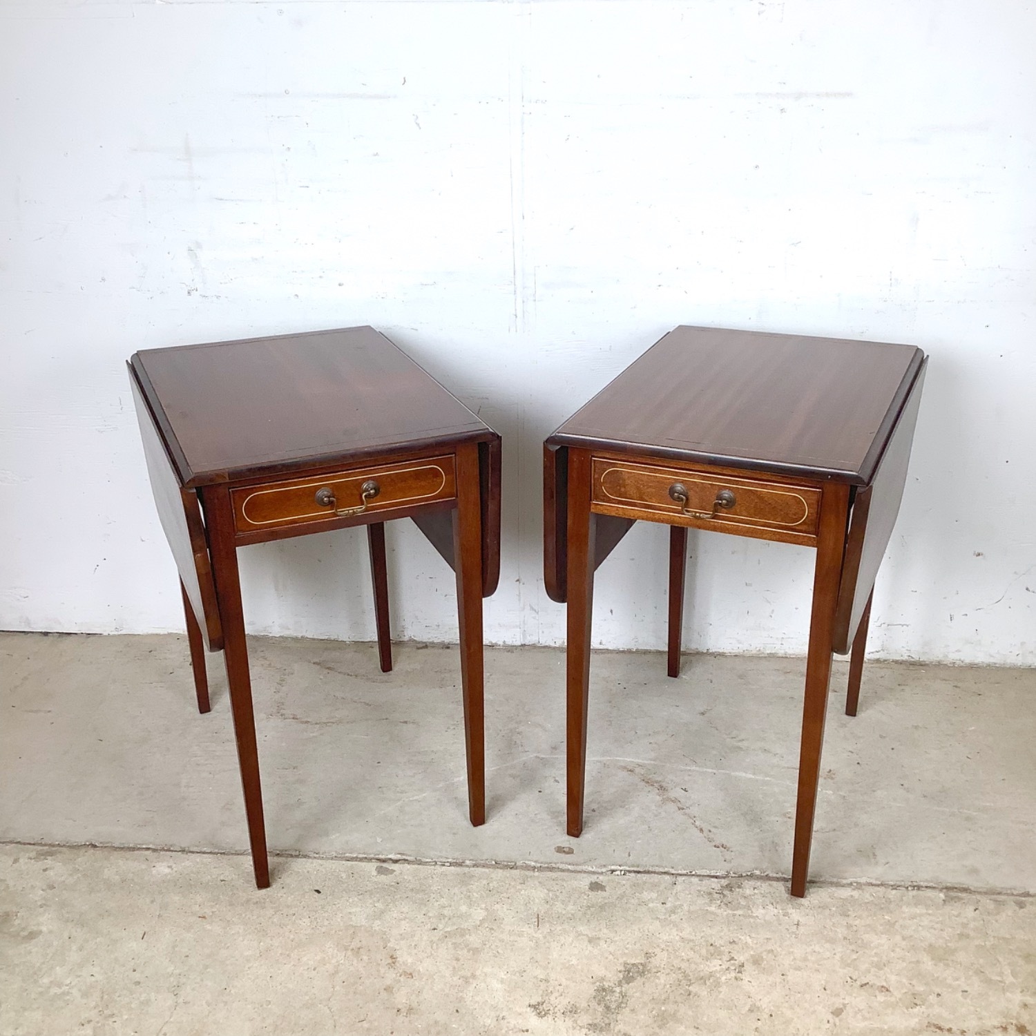 Pair of Traditional Drop-Leaf Side Tables - image-16