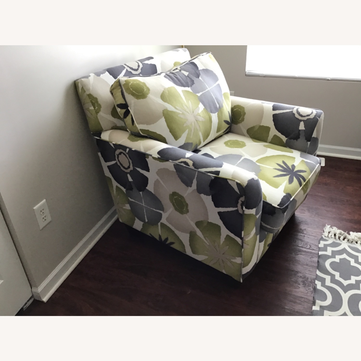Ashley Furniture Accent Chair - image-2
