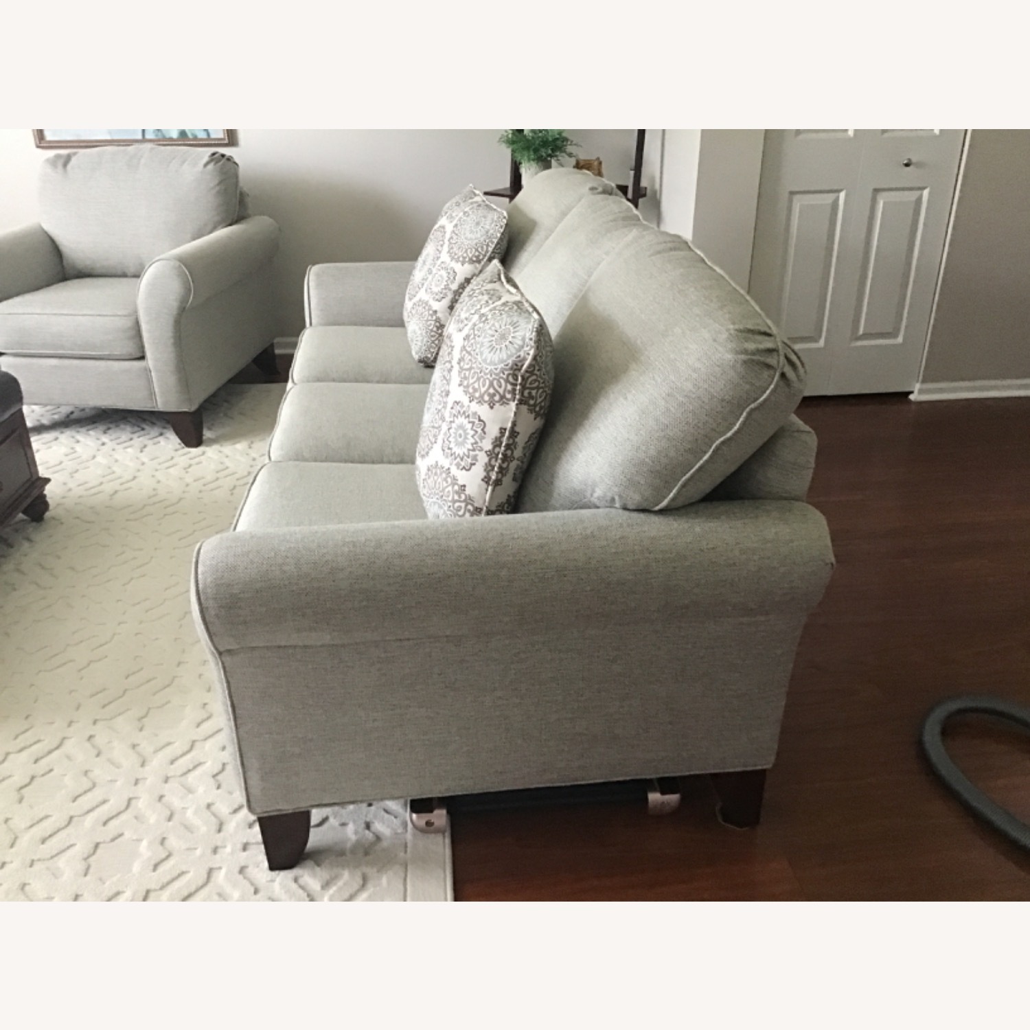 Flexsteel Light Gray 3+ Seater Sofa - image-2