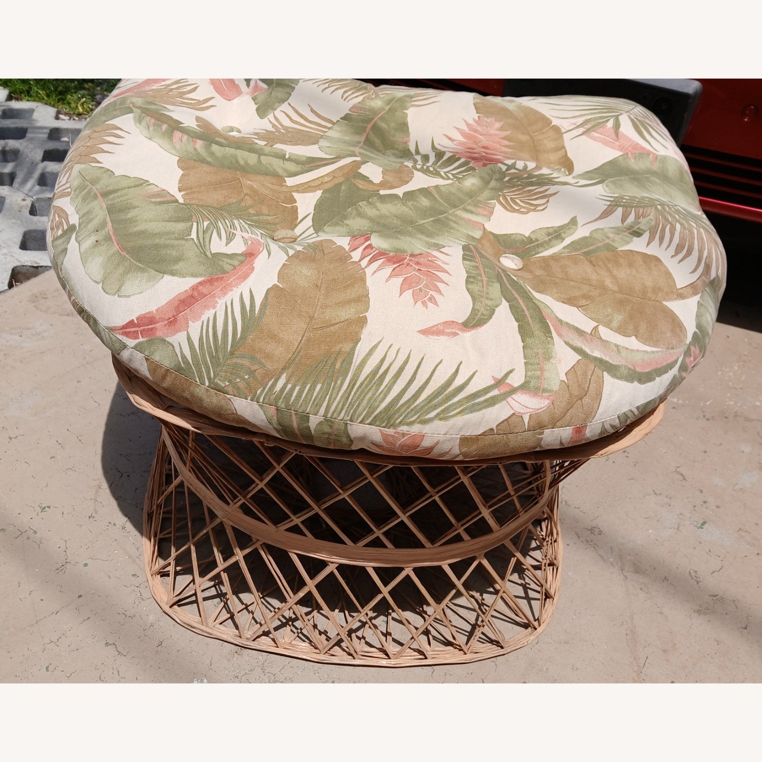 Woodard Spun Fiberlass Ottoman or Side Table - image-7