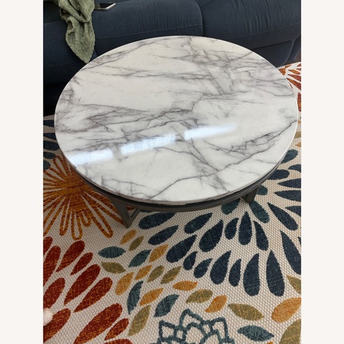 Used American Signature Furniture Coffee Table for sale on AptDeco