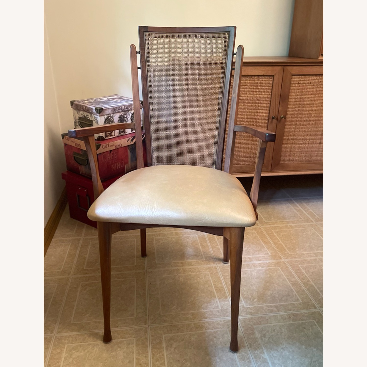 Mid 20th Century Modern Dining Table and 6 chairs - image-3