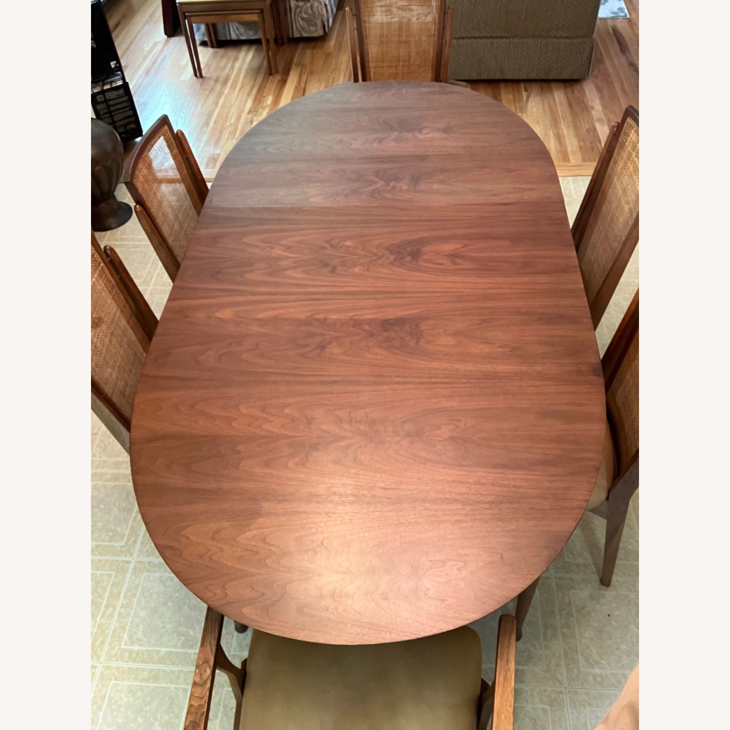 Mid 20th Century Modern Dining Table and 6 chairs - image-5