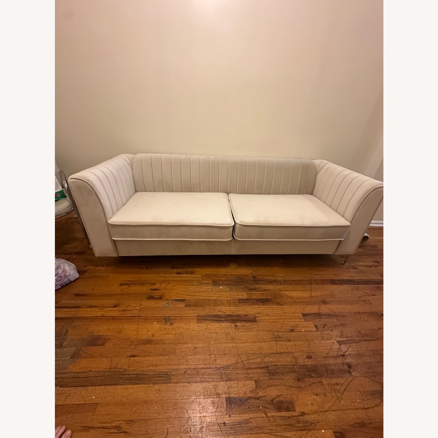 Glory Furniture White 3+ Seater Sofa - image-1