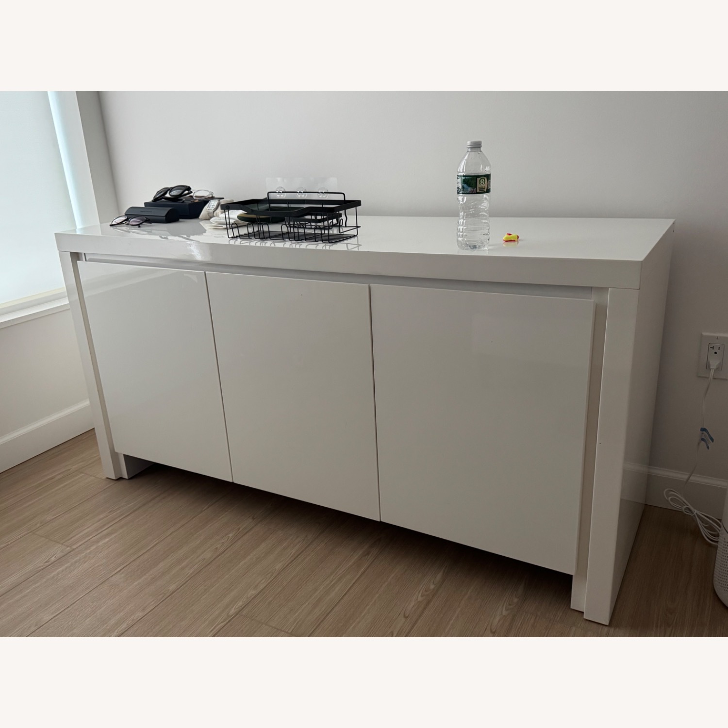 Italian Modern White Lacquer Sideboard / Credenza - image-1