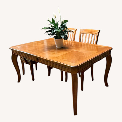 Used Harlem Furniture Dining Table for sale on AptDeco