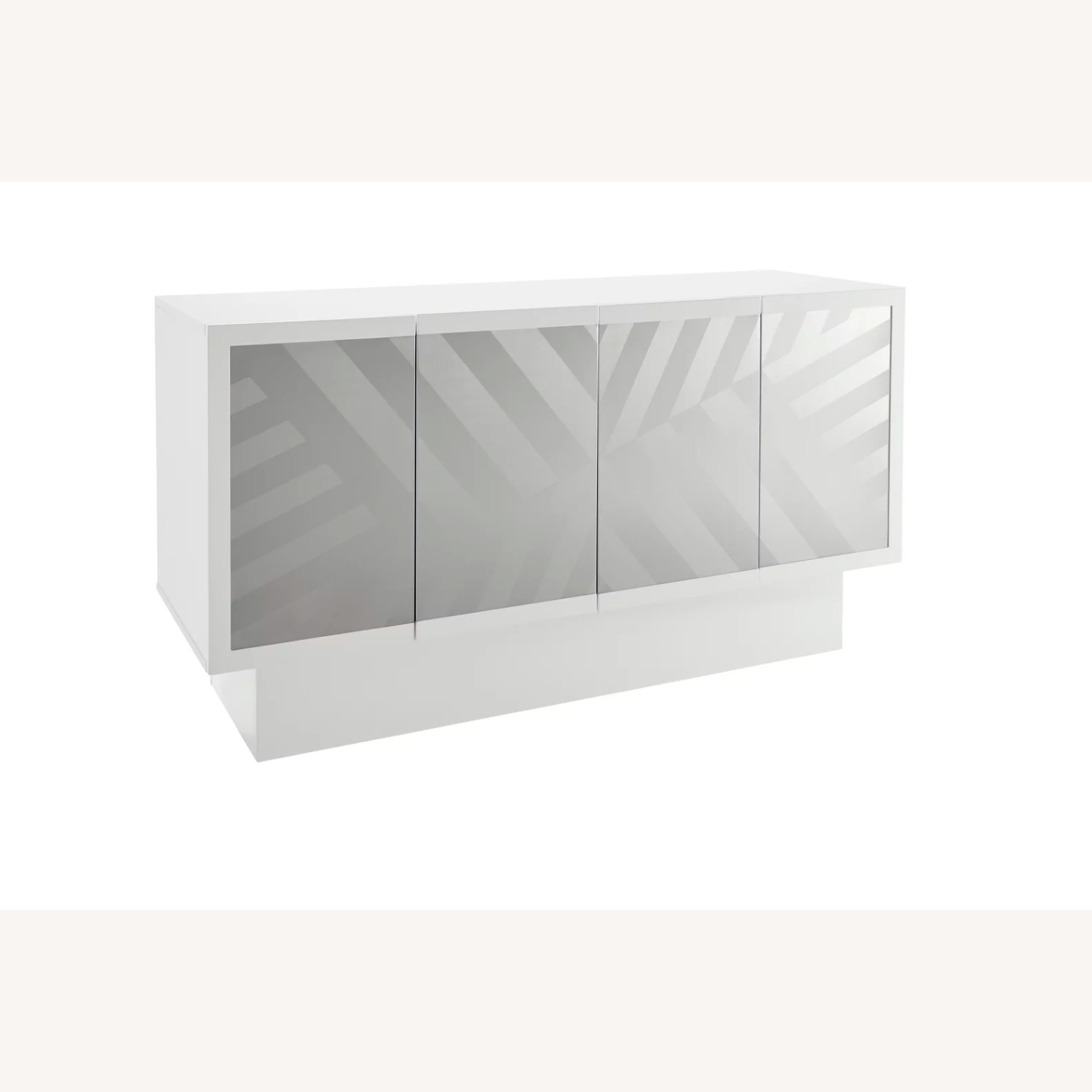 CB2 Changes by Lenny Kravitz Media Storage - image-5