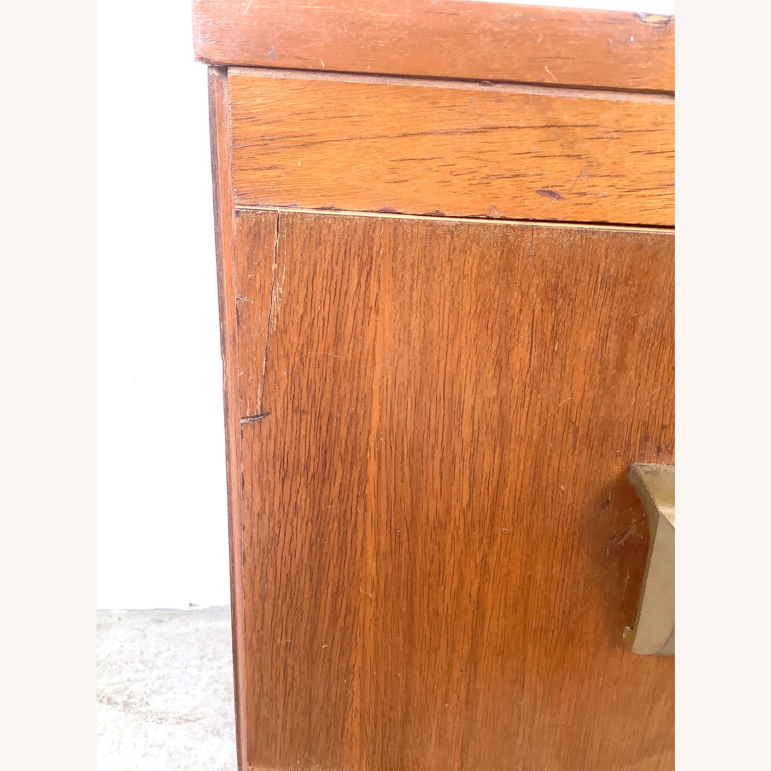 Vintage Deco Modern Nightstand - image-15