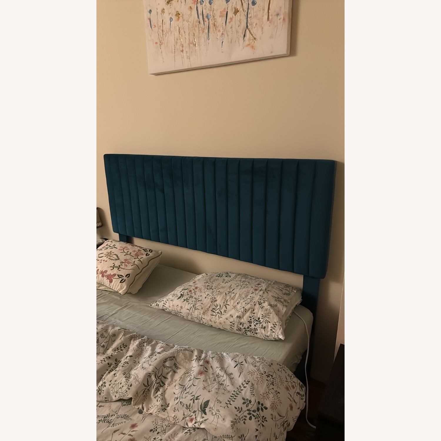Amazon Blue Velvet Queen Bed - image-5