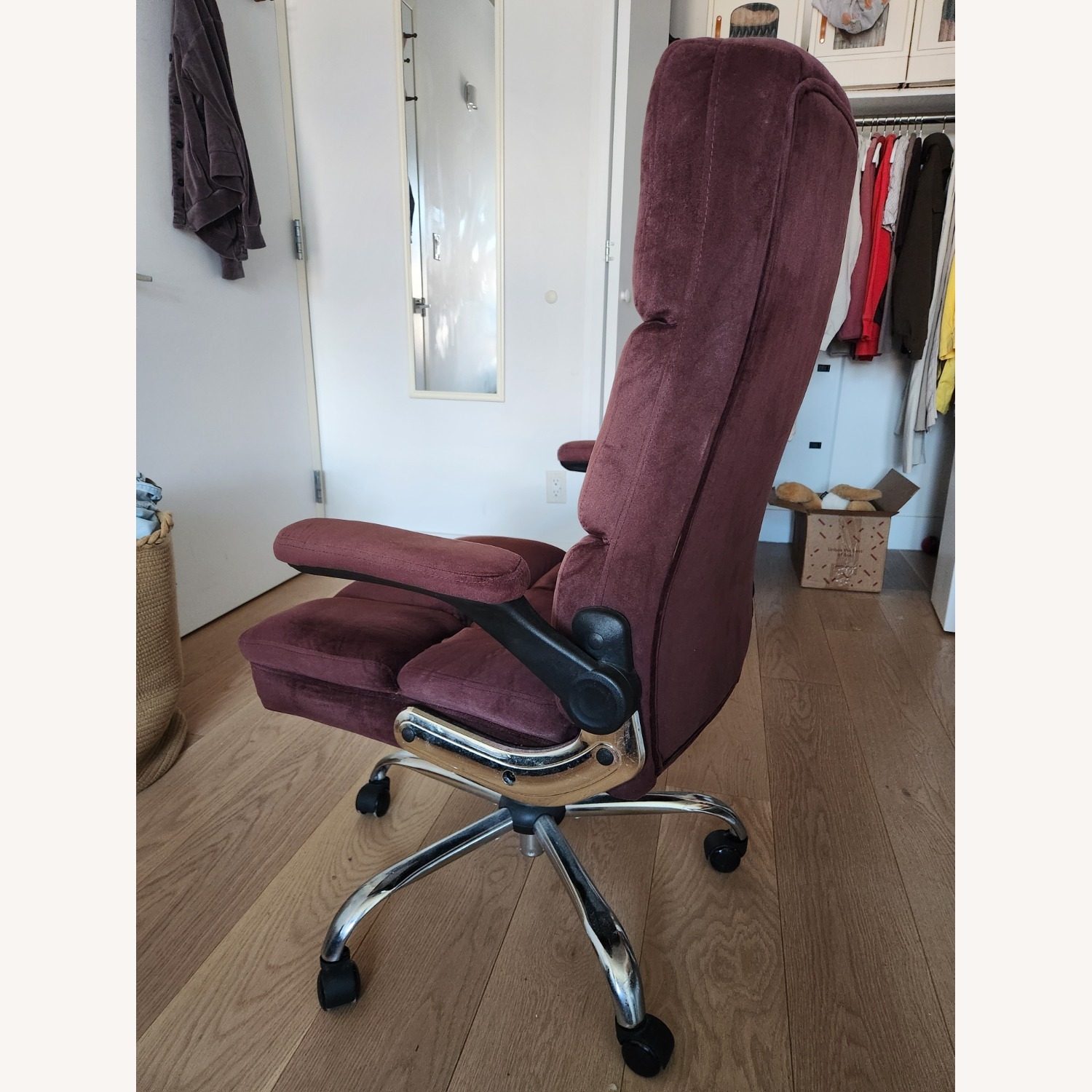 Burgendy Velvet Office Chair - image-3