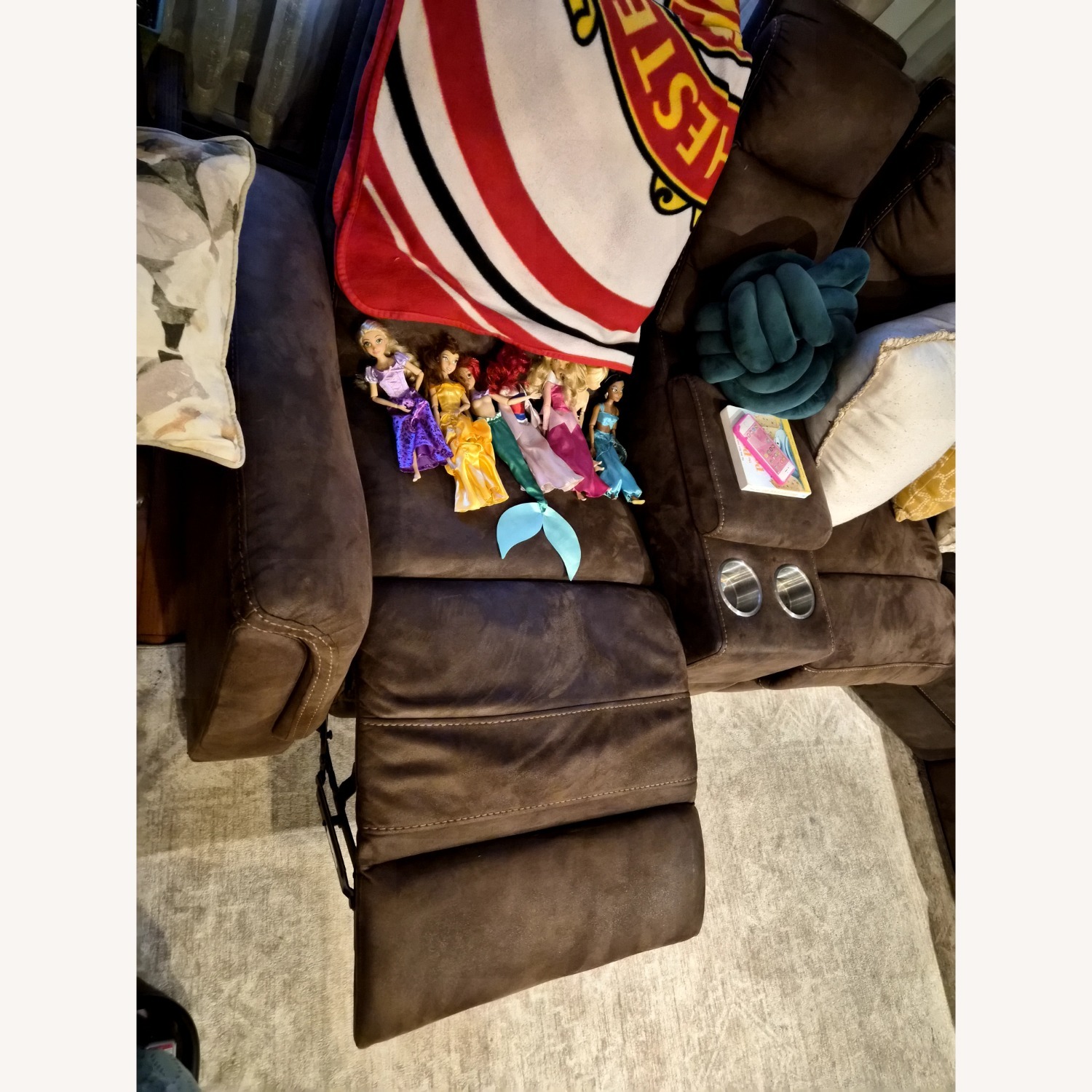 Bob's Discount Furniture 3+ Piece Sectional - image-4