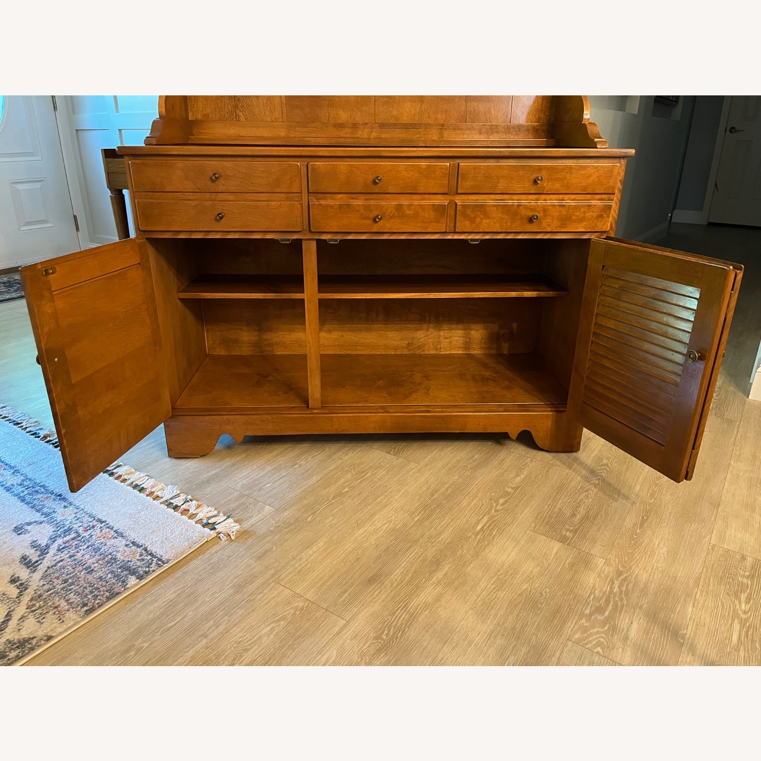 Ethan Allen Early American Hutch in Nutmeg Maple - image-4