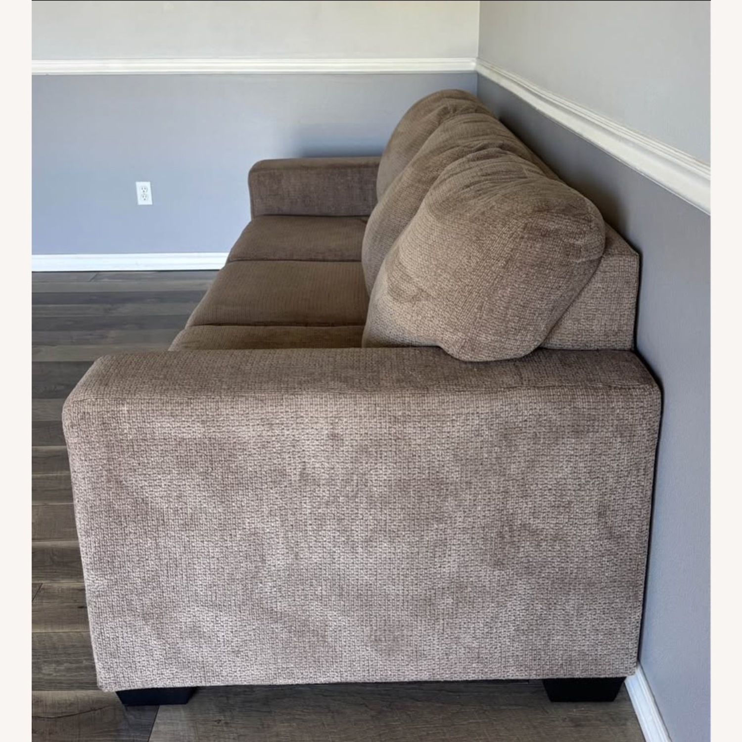 Bristaview Sofa - image-3