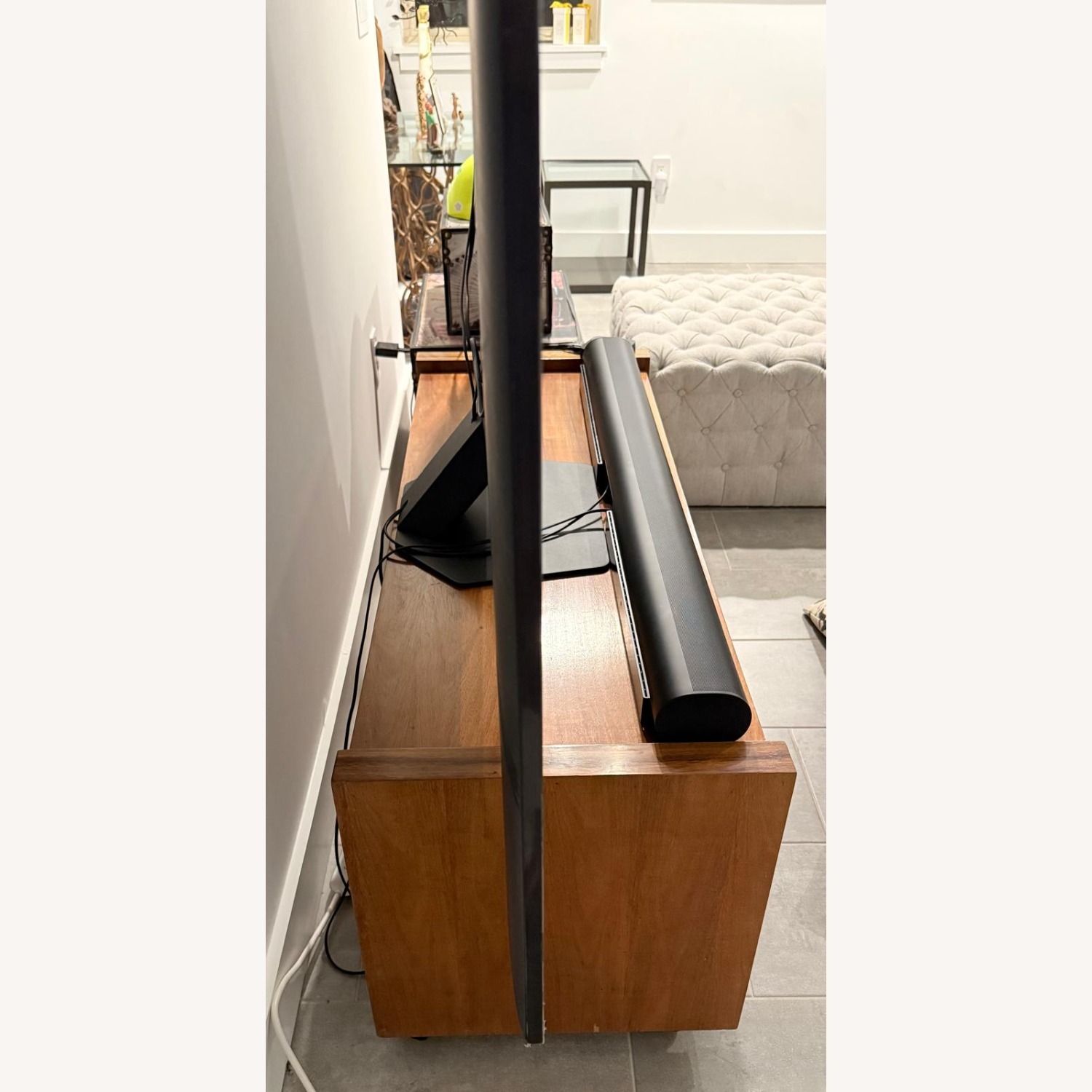 Contemporary Décor  - image-4