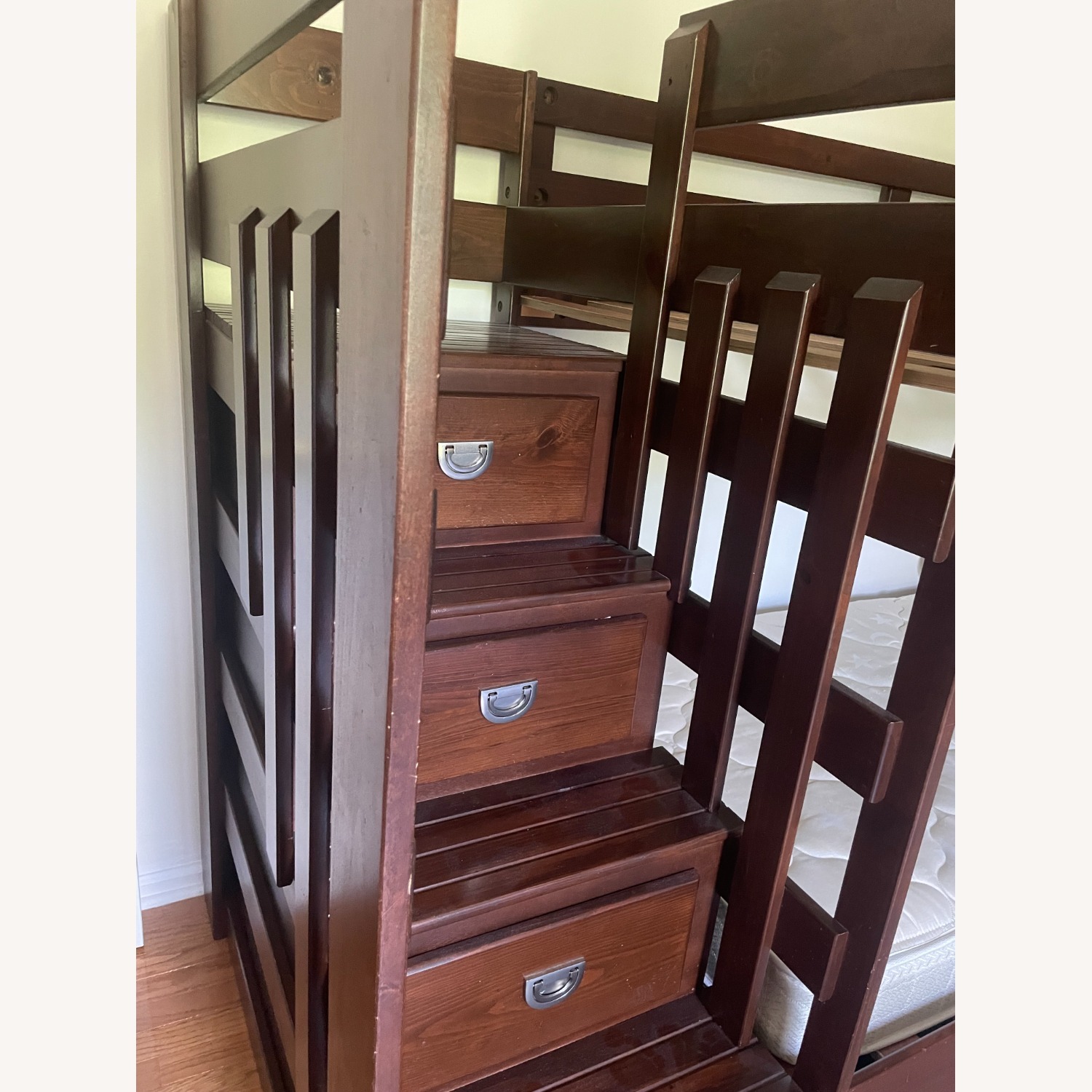 Raymour & Flanigan Bed - image-2