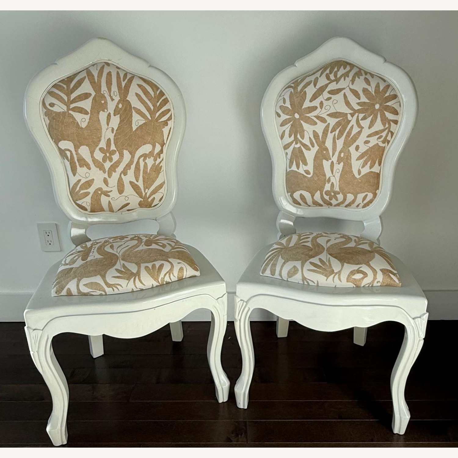 Contemporary Décor - image-1