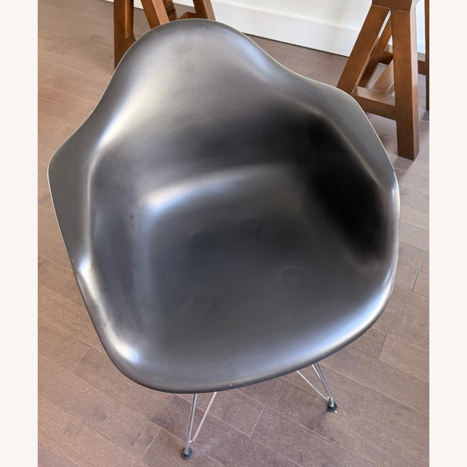 Chair - image-3