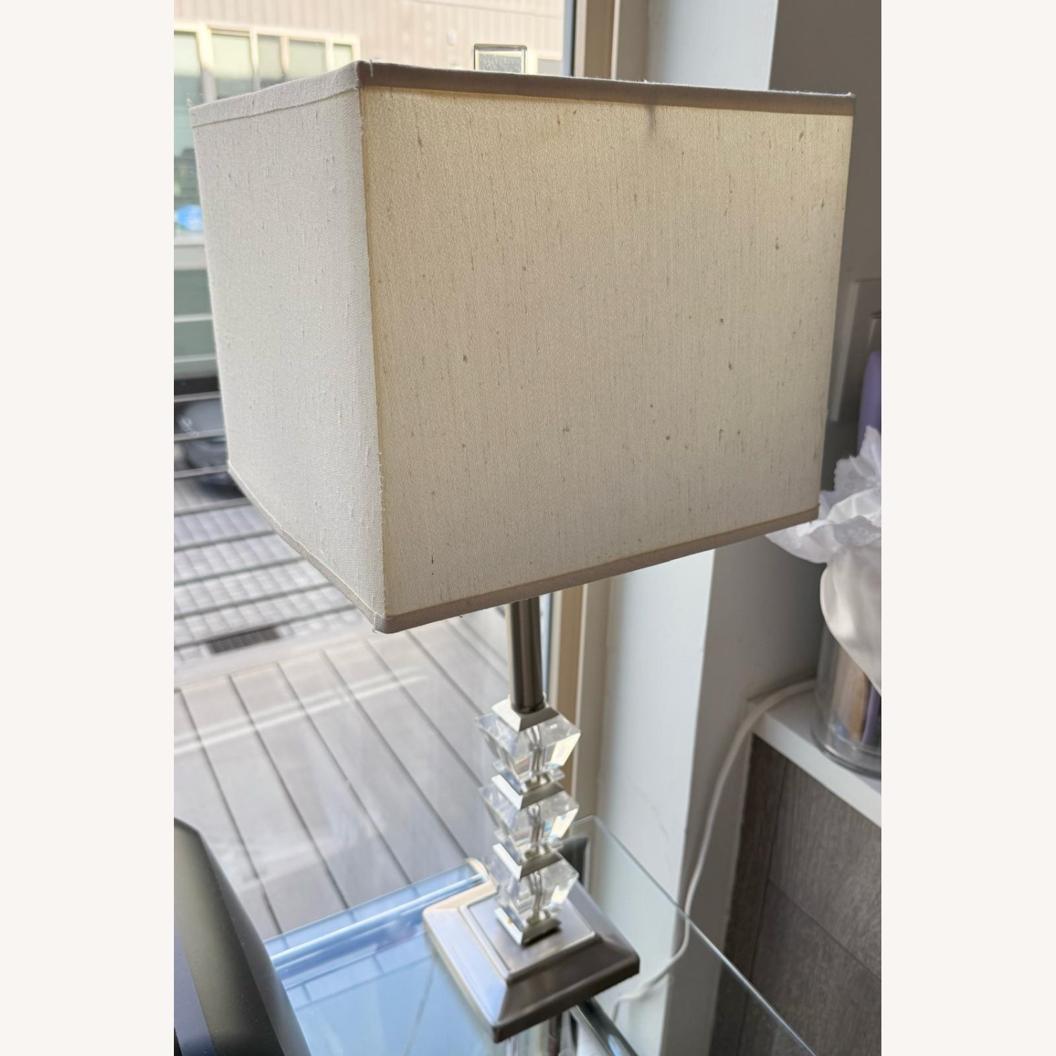 Contemporary Décor - image-3