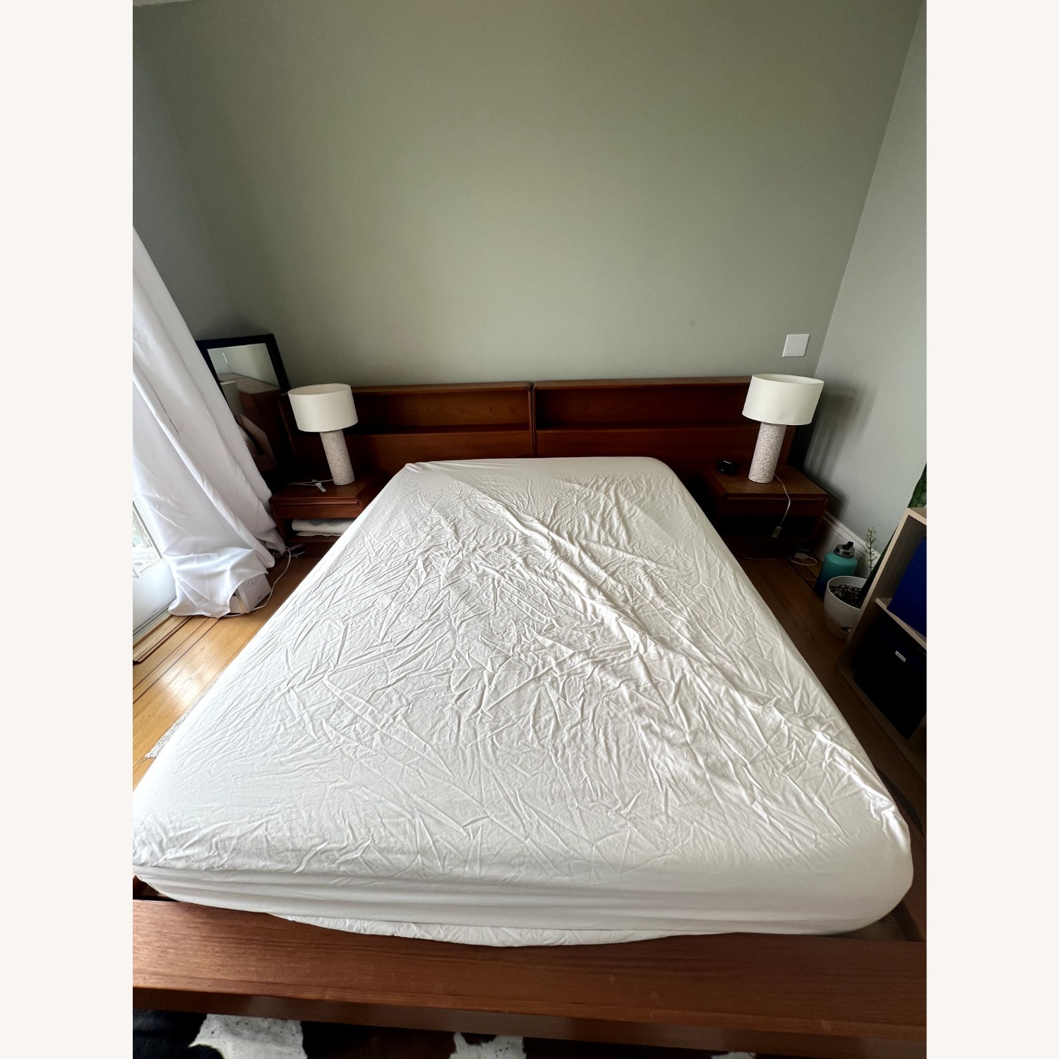 Westnofa Teak Queen Bed With Nightstands  - image-4