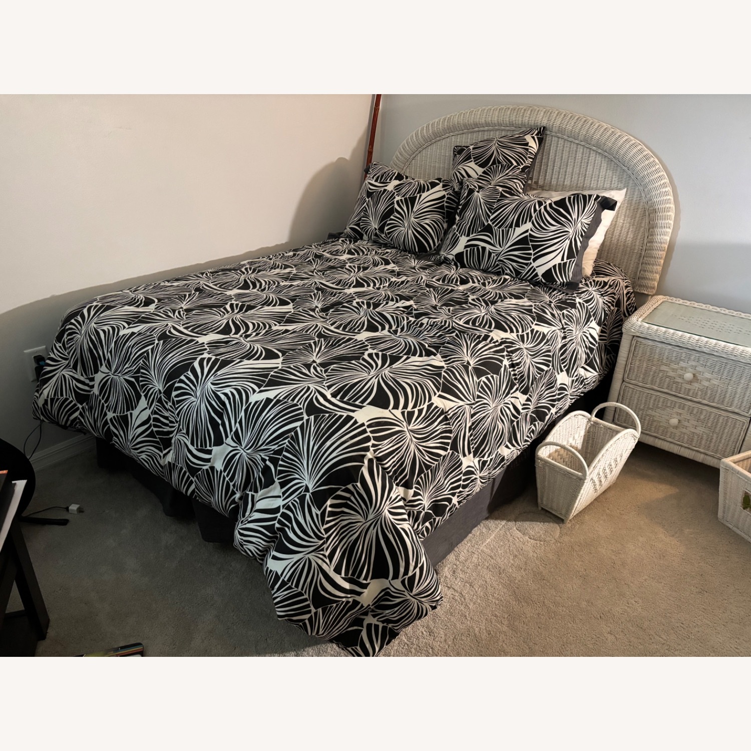 Vintage/Antique Finds White Wicker Full Bed - image-2