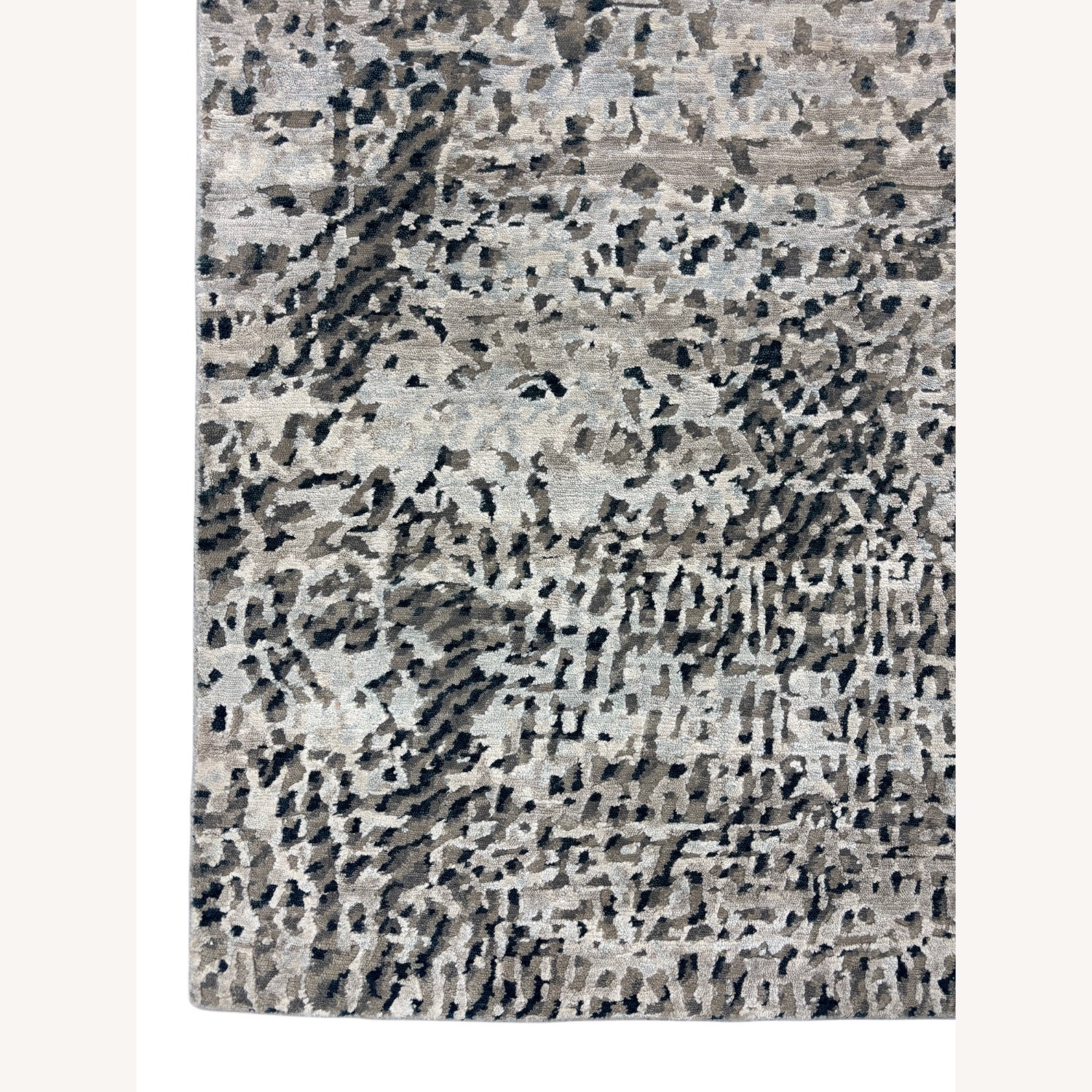 Light Gray Wool Area Rug 9' x 12' - image-3