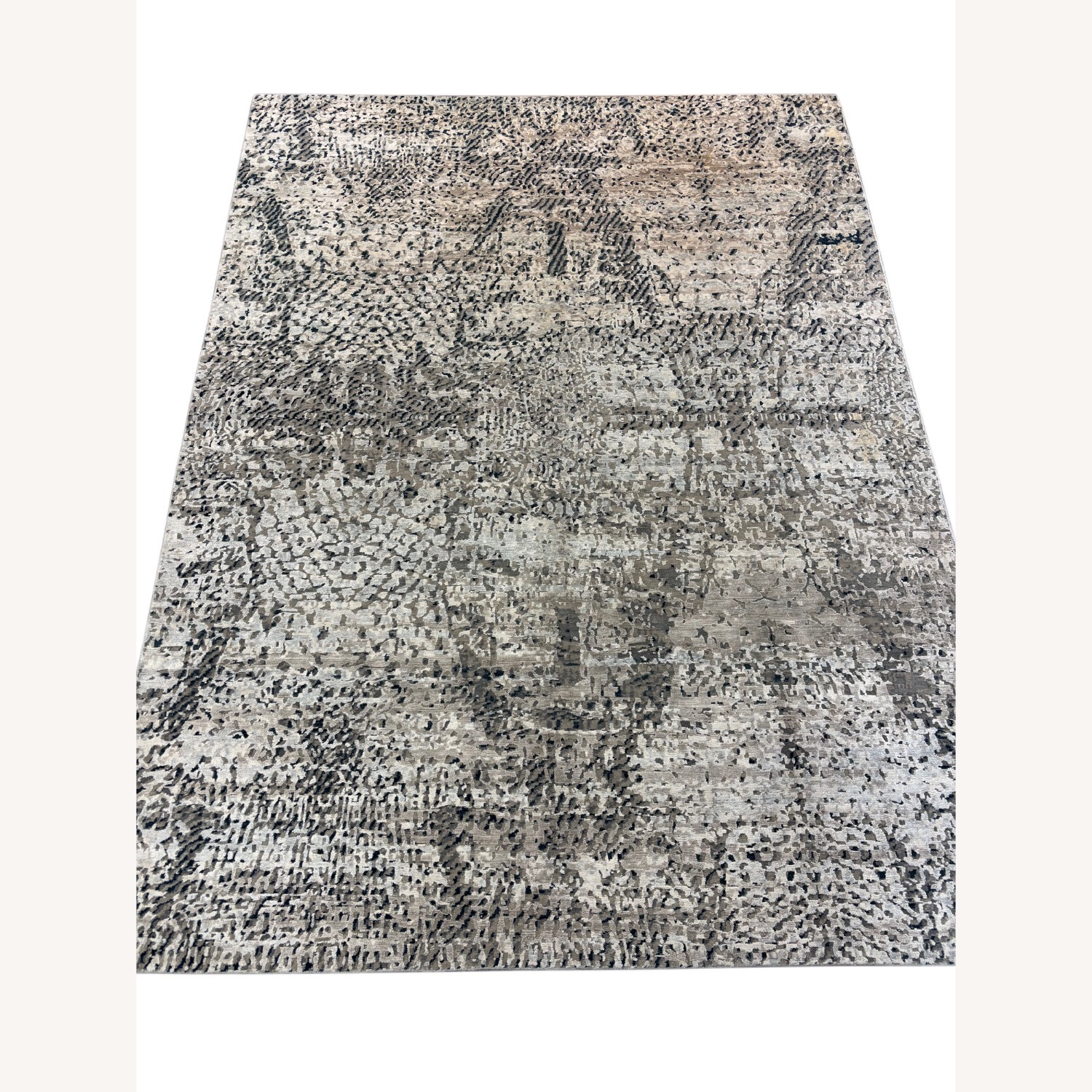 Light Gray Wool Area Rug 9' x 12' - image-1