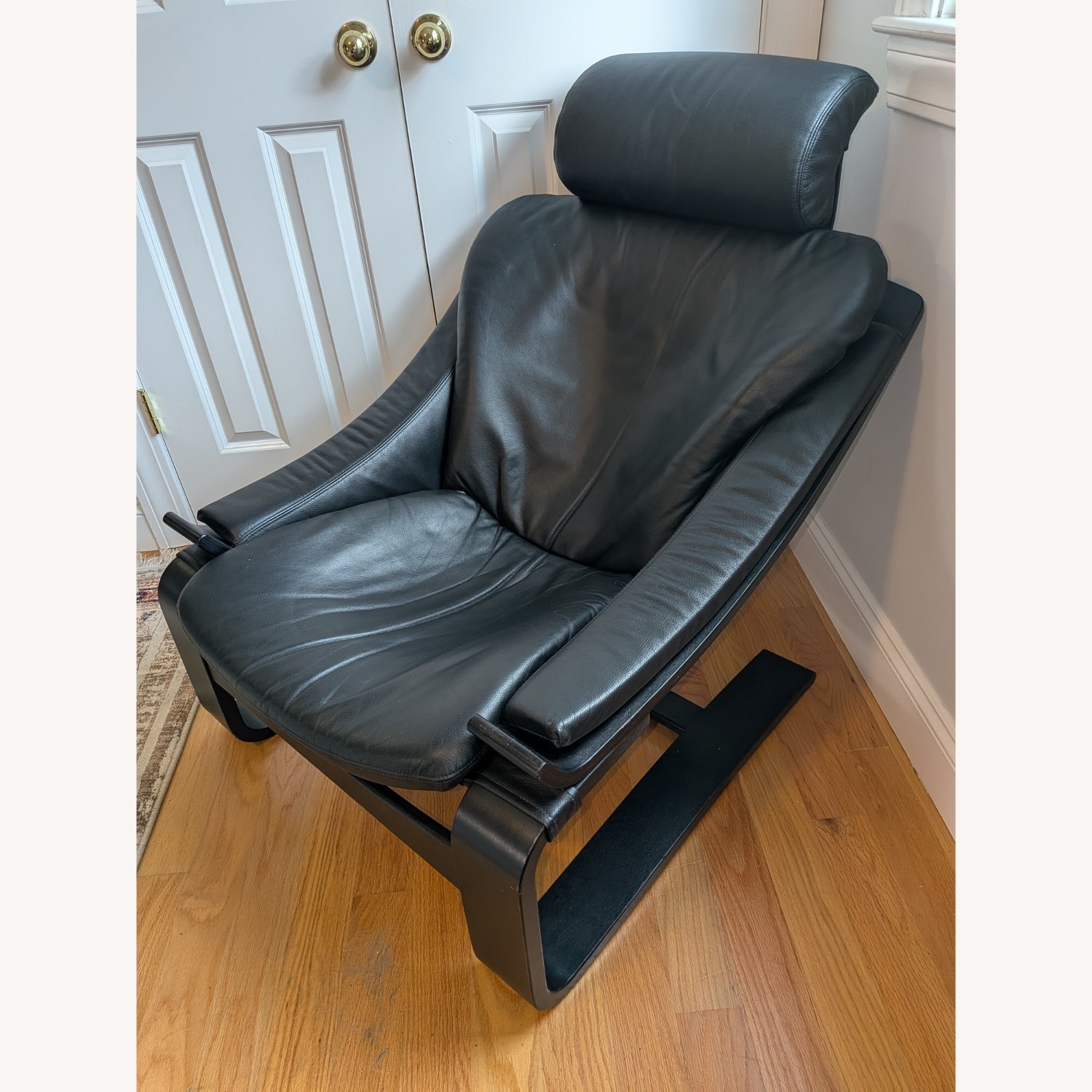 Vintage/Antique Black Leather Accent Chair - image-4