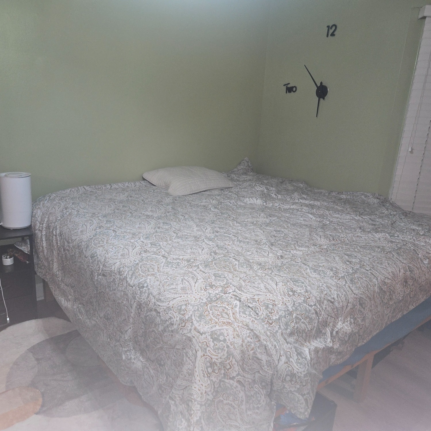 Contemporary King Bed - image-2