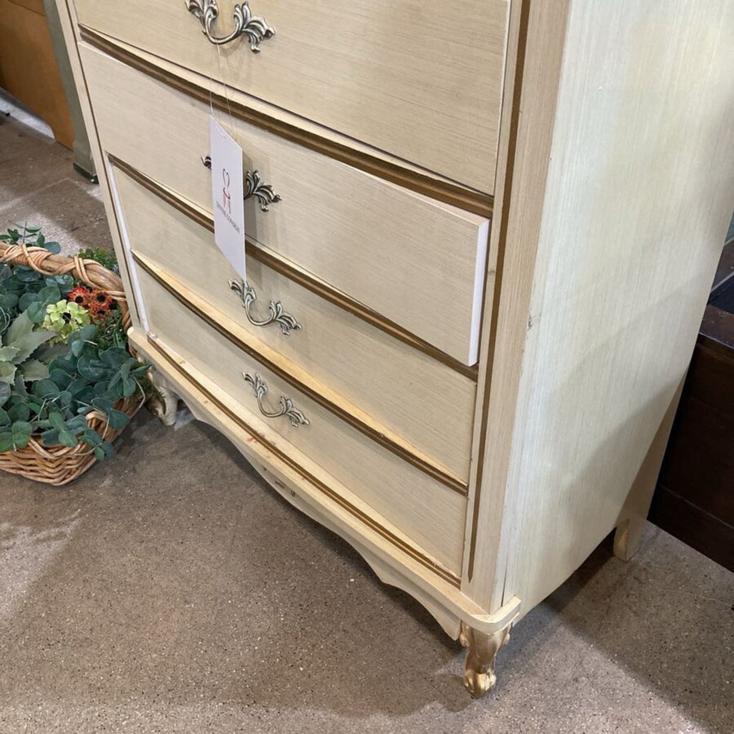 Italianate 70s Vintage 5-Drawer Dresser - image-5
