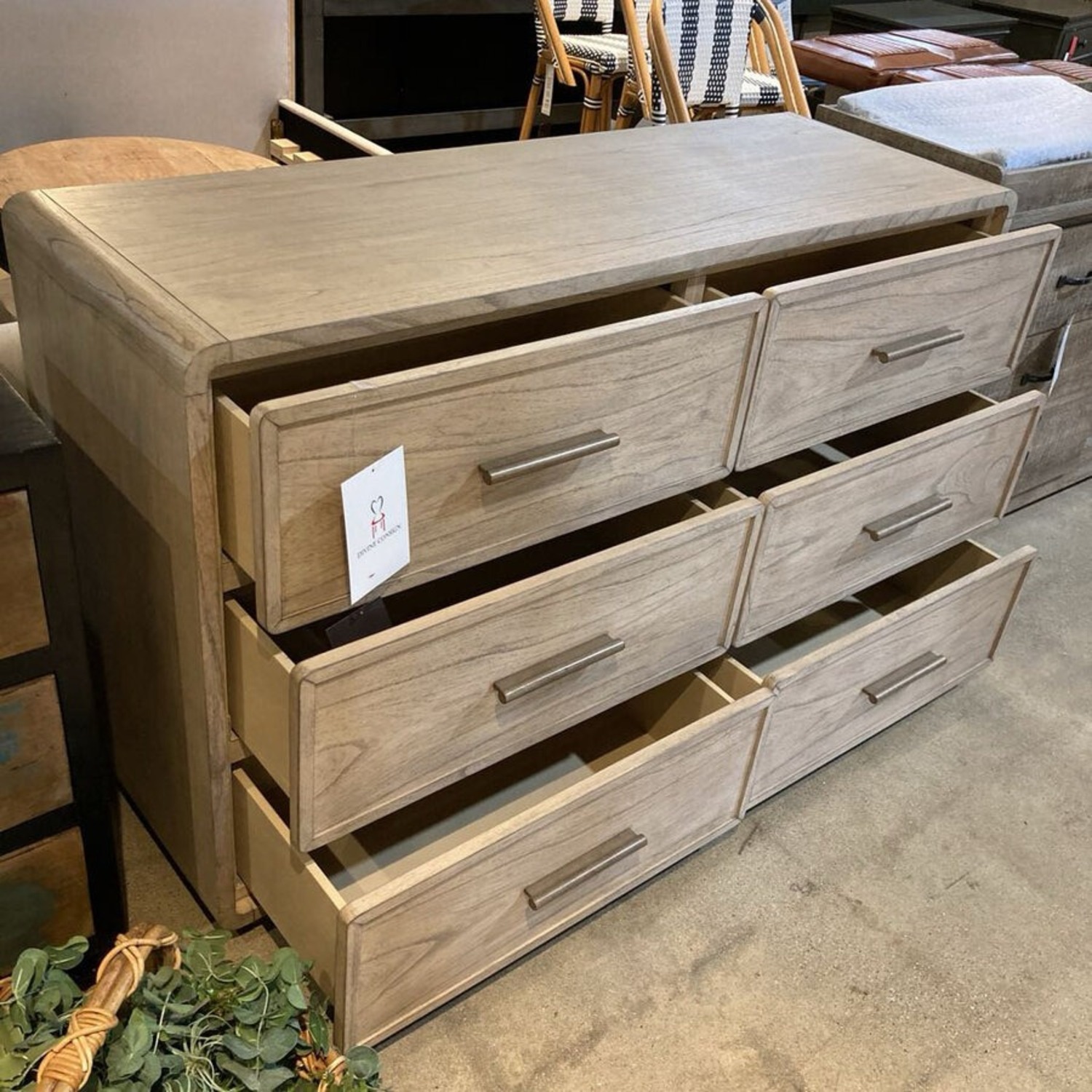 Keenan 6-Drawer Dresser - image-5
