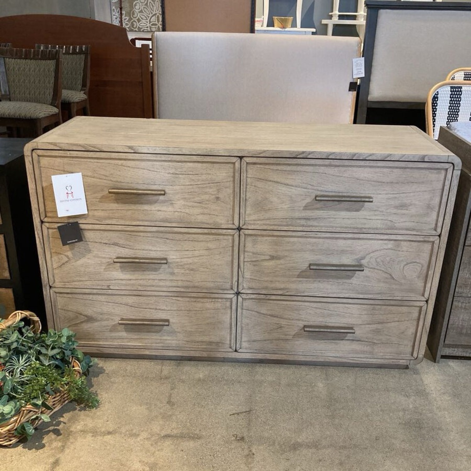 Keenan 6-Drawer Dresser - image-9