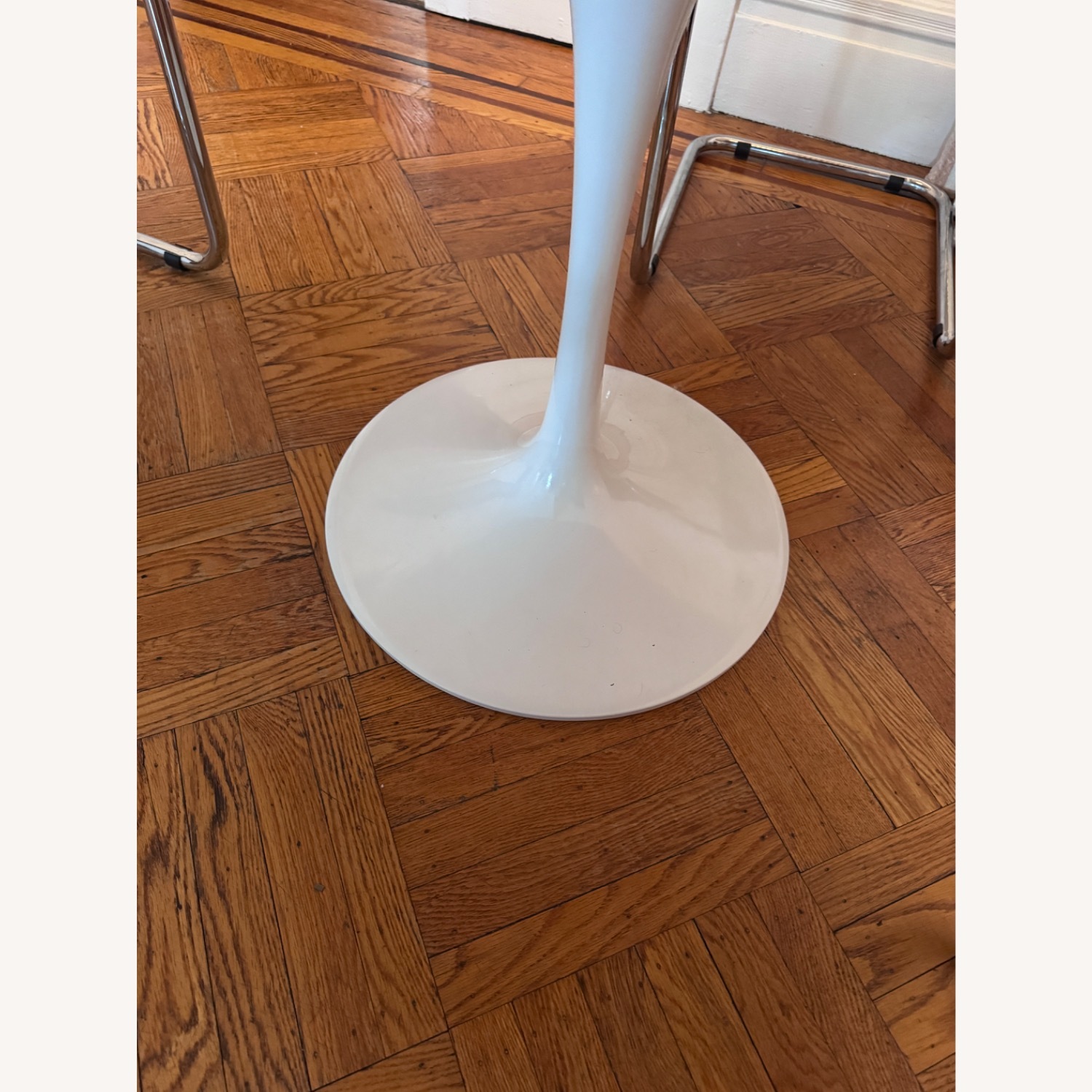 France and Son 43" White Marble Dining Table - image-4