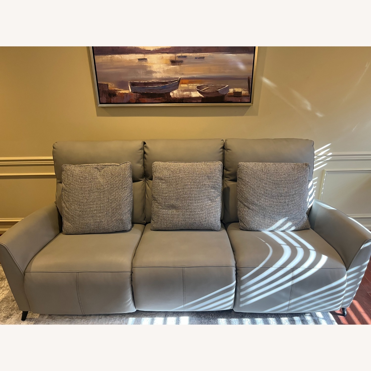 Raymour & Flanigan Light Gray 3+ Seater Sofa - image-2